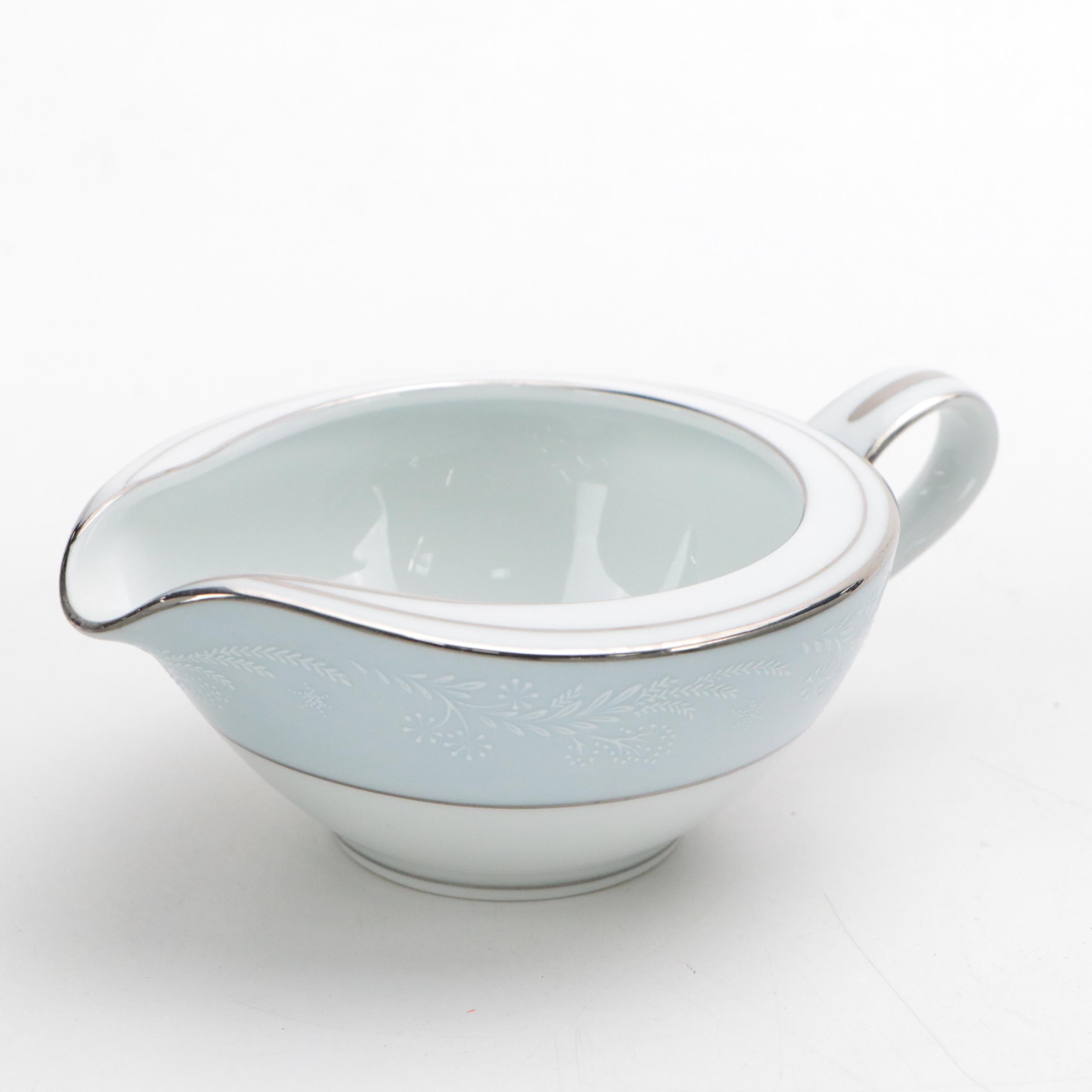 Noritake "Laureate" Porcelain Dinnerware, Mid to Late 20th Century