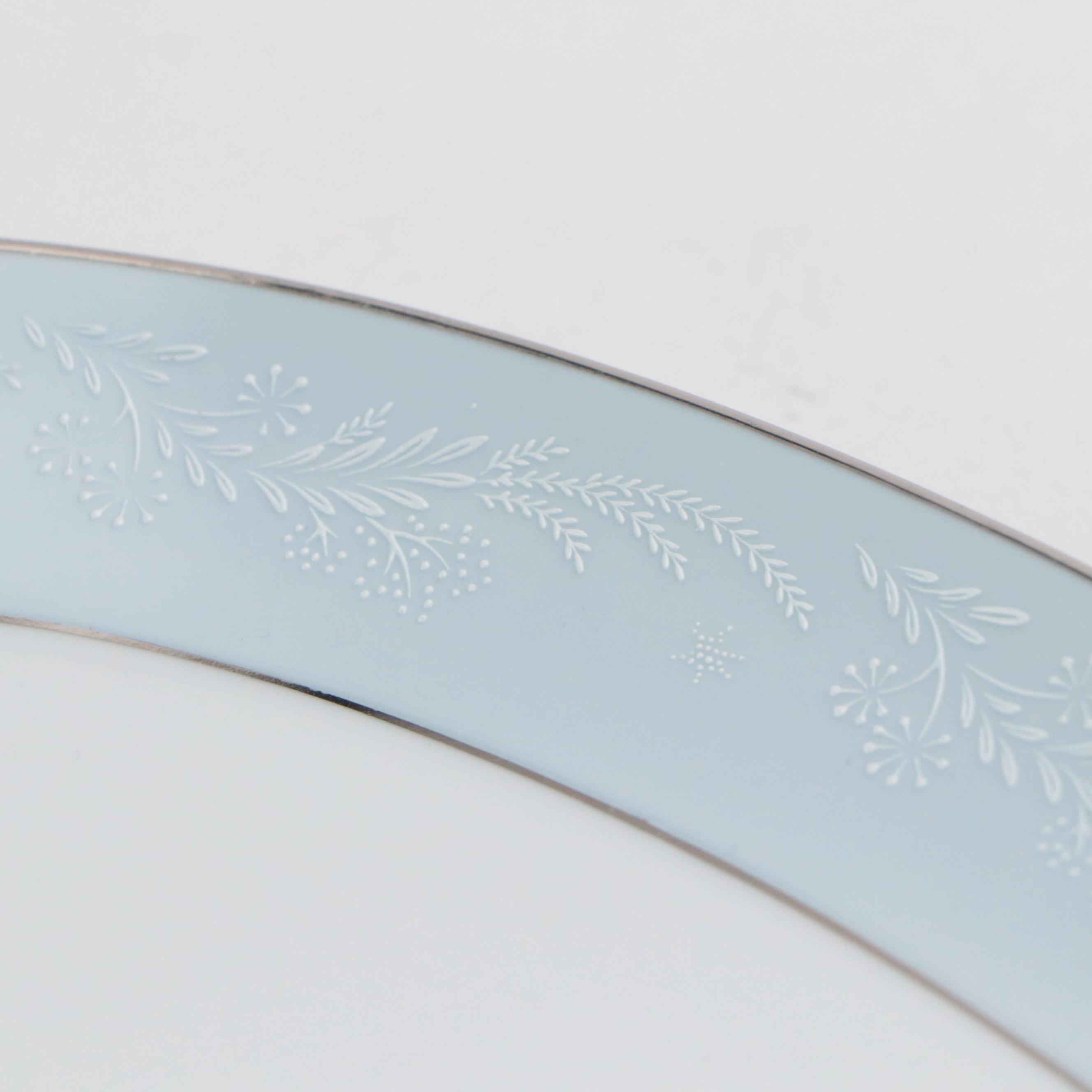 Noritake "Laureate" Porcelain Dinnerware, Mid to Late 20th Century