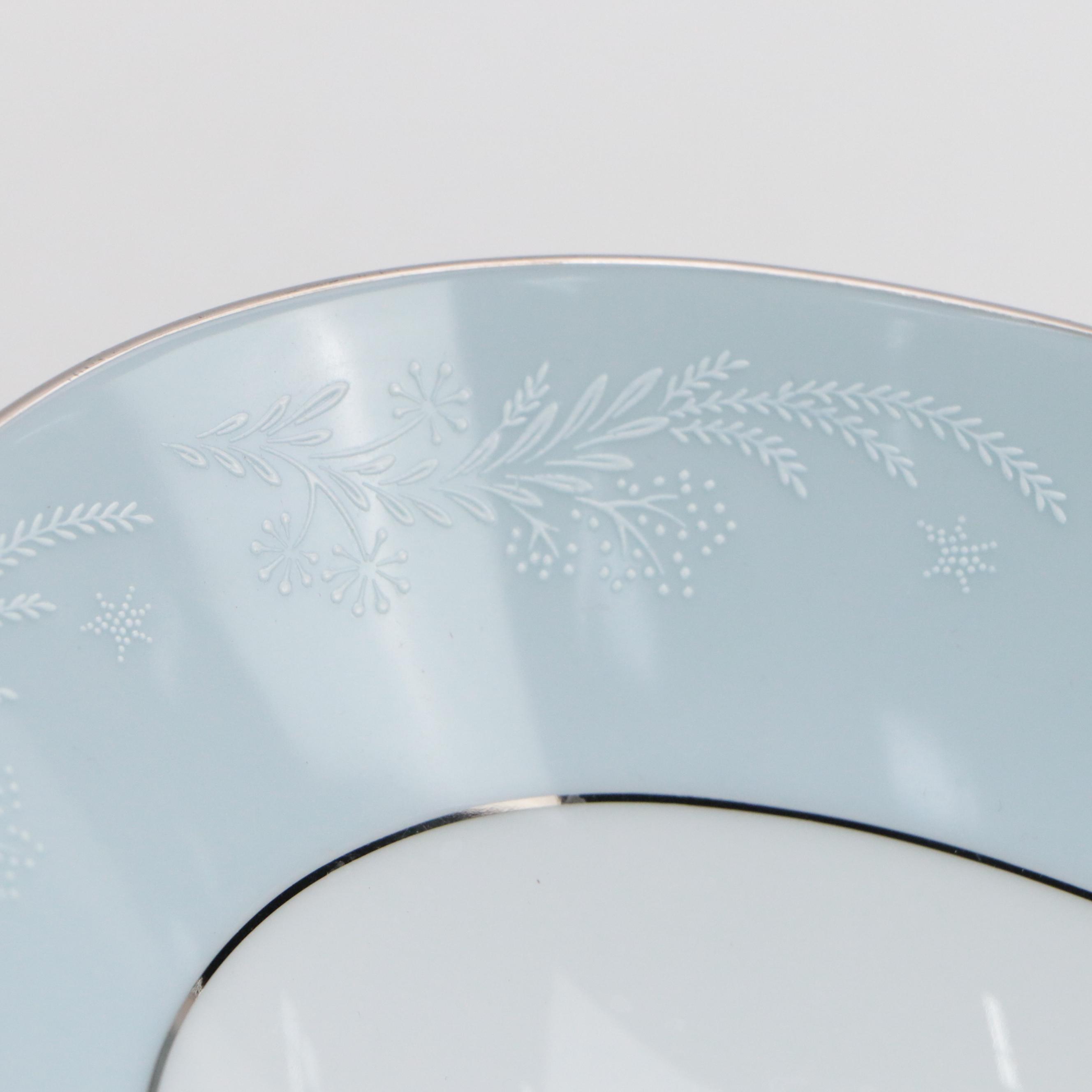 Noritake "Laureate" Porcelain Dinnerware, Mid to Late 20th Century