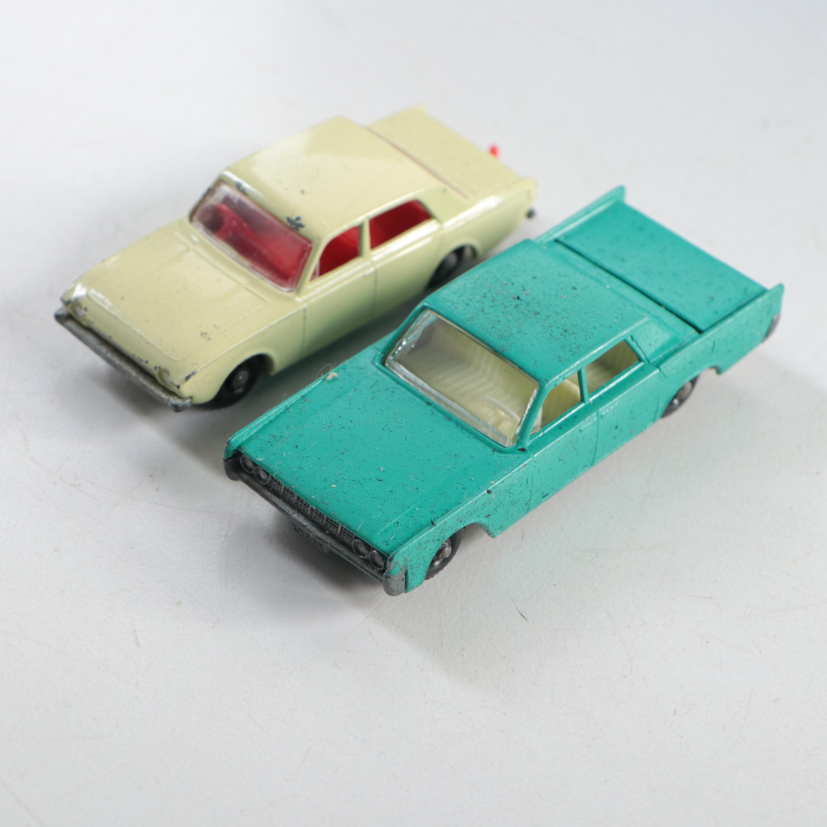 Matchbox "Dodge Wreck Truck" with More Toy Cars and "Build-A-Road" Sets