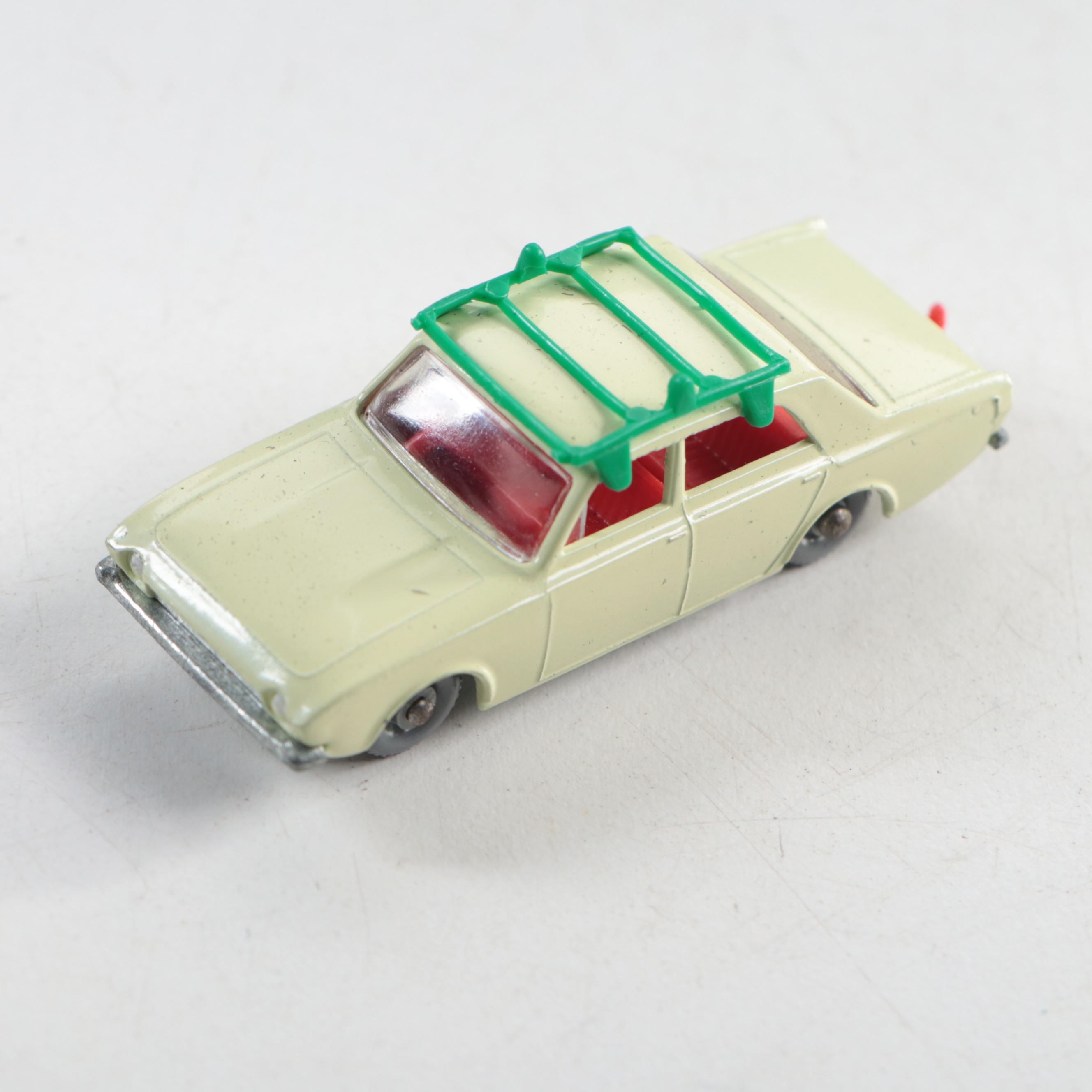 Matchbox "Dodge Wreck Truck" with More Toy Cars and "Build-A-Road" Sets