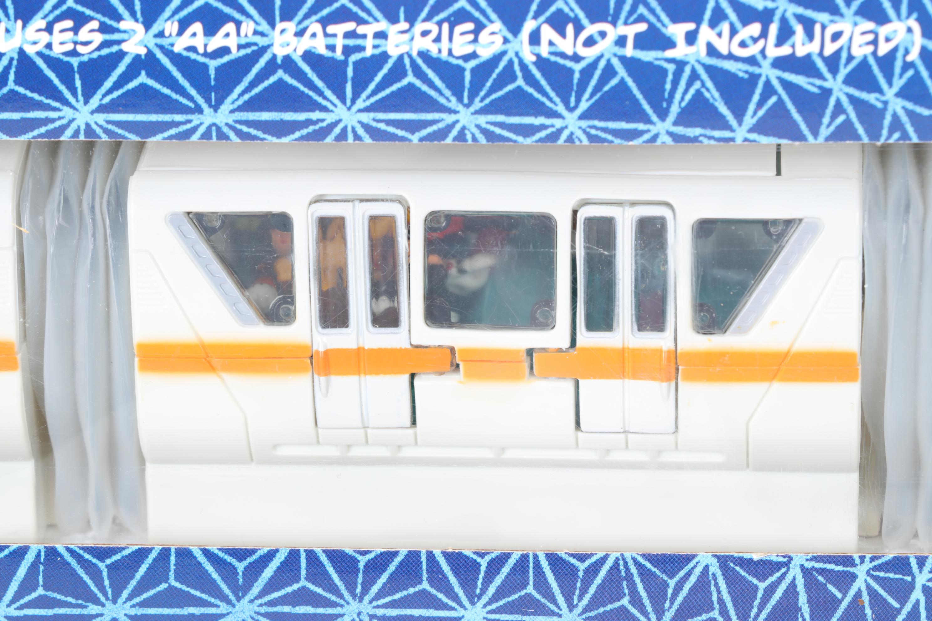 Walt Disney World Monorail Playset with Curved Track Packs