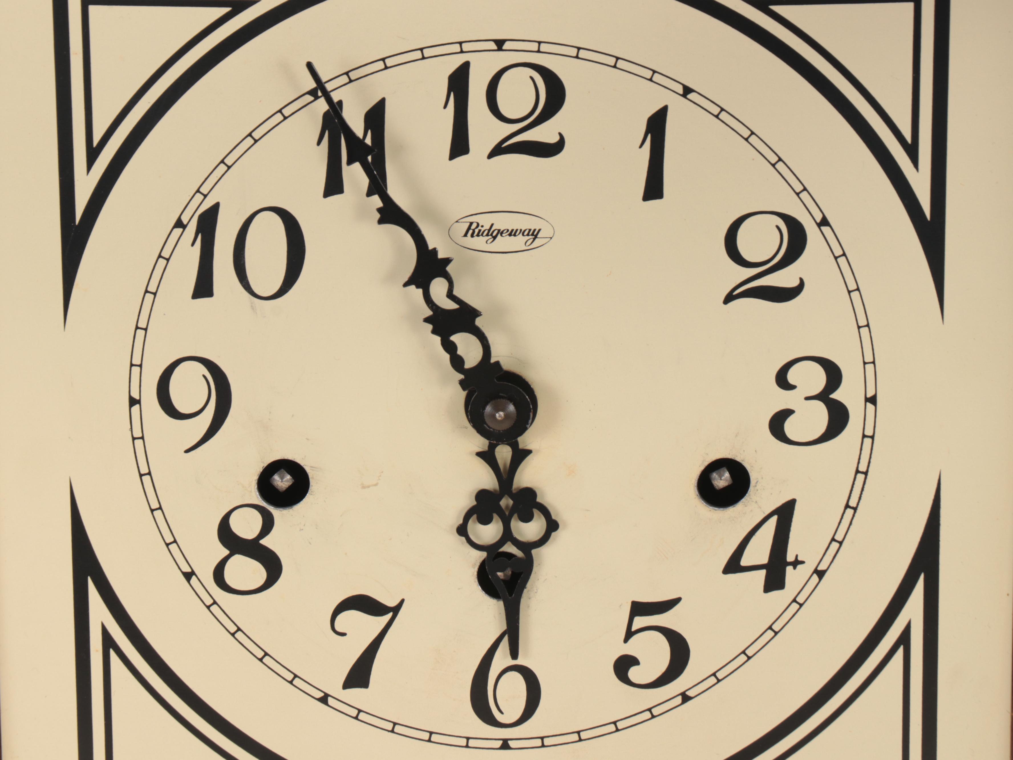 German Ridgeway Oak Wooden Mantel Clock