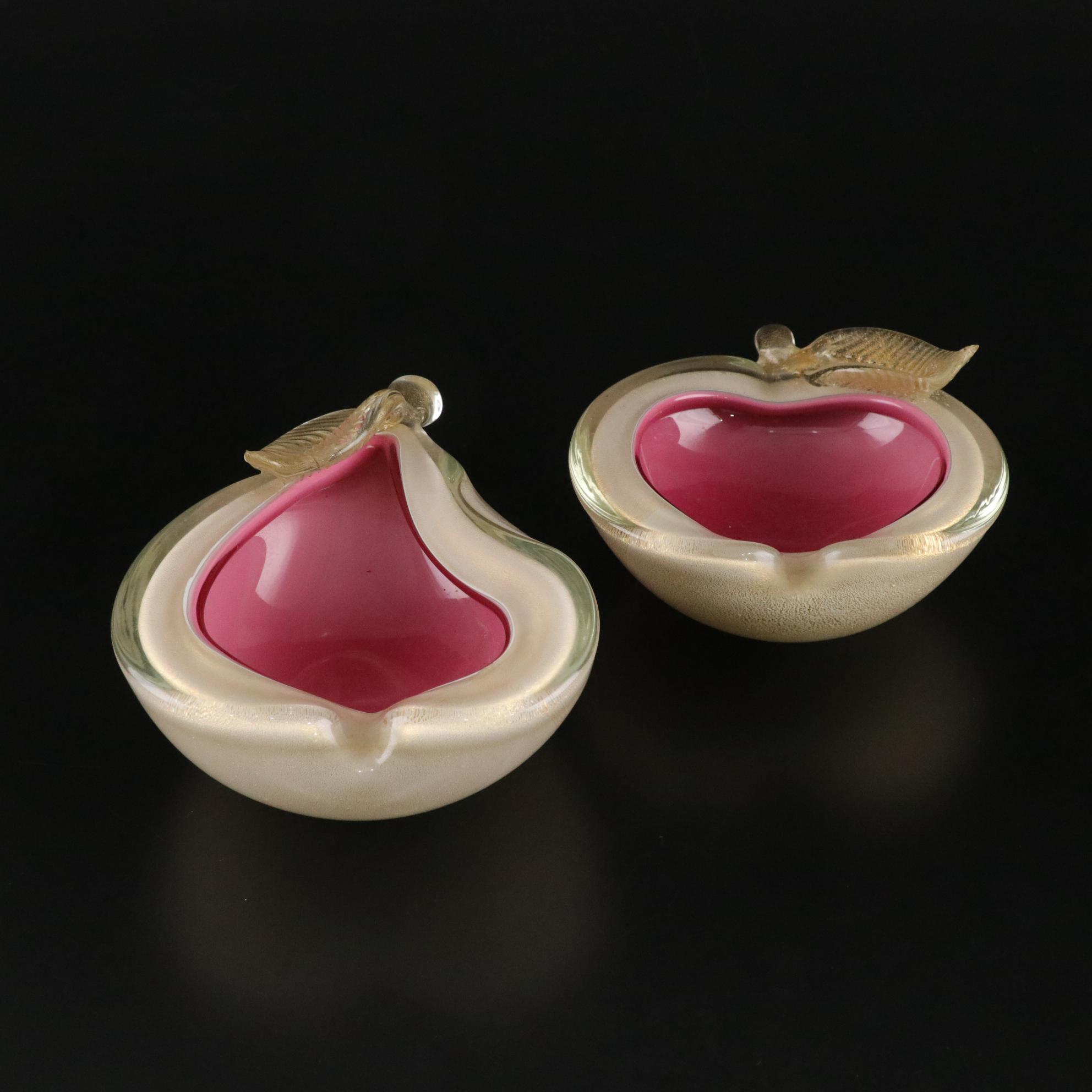 Alfredo Barbini Sommerso Glass Hot Pink Apple & Pear Dishes With Gold Aventurine