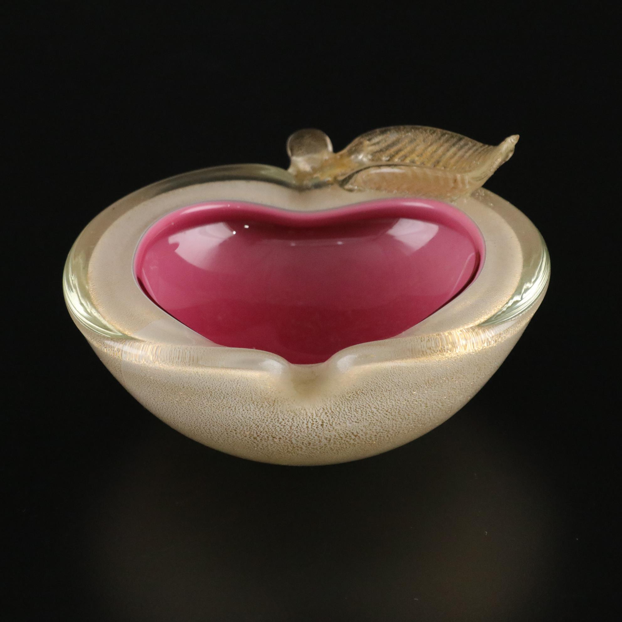 Alfredo Barbini Sommerso Glass Hot Pink Apple & Pear Dishes With Gold Aventurine