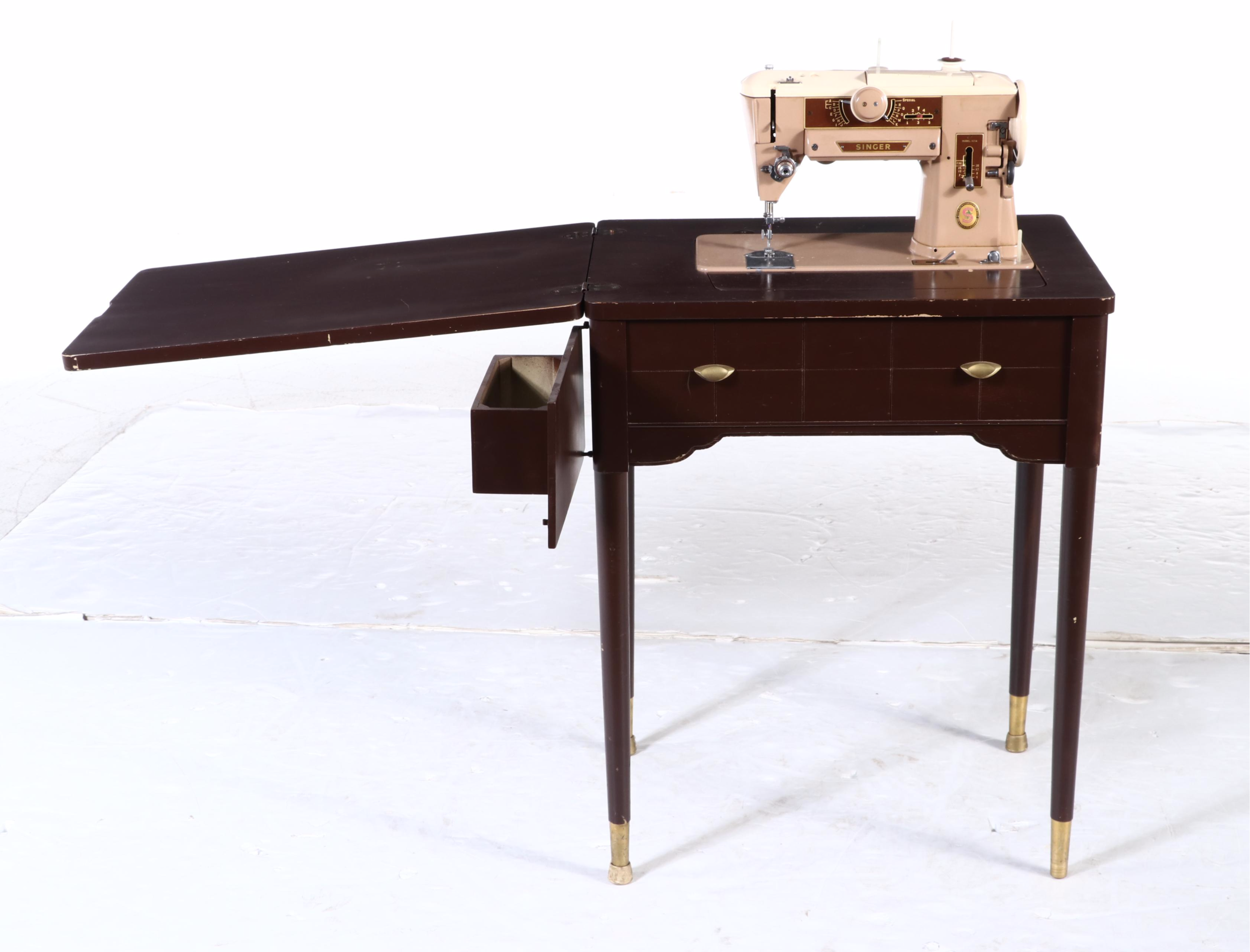 Singer Slant-O-Matic Model 401A Sewing Machine Wood Sewing Table, Mid-20th C.