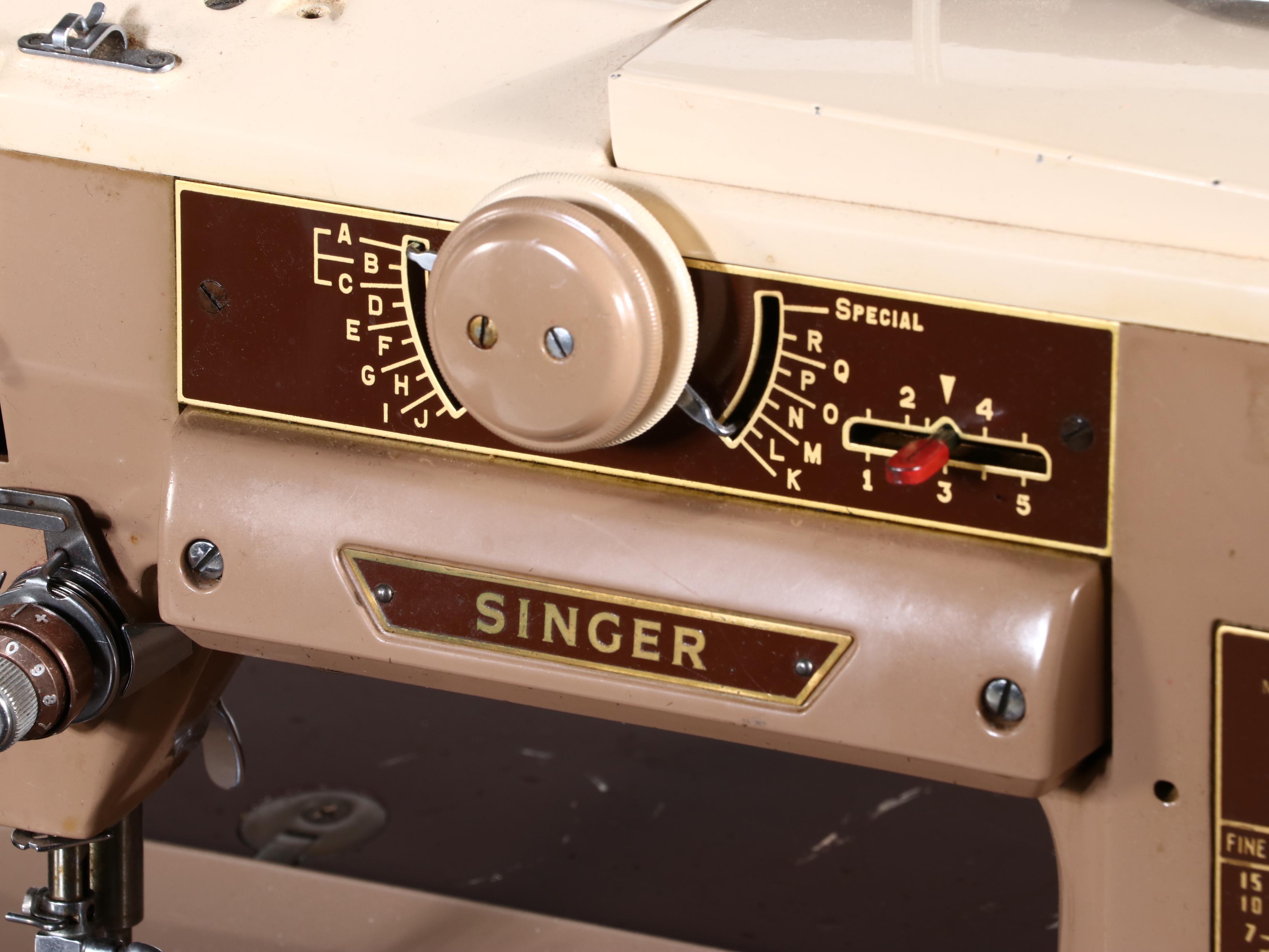 Singer Slant-O-Matic Model 401A Sewing Machine Wood Sewing Table, Mid-20th C.