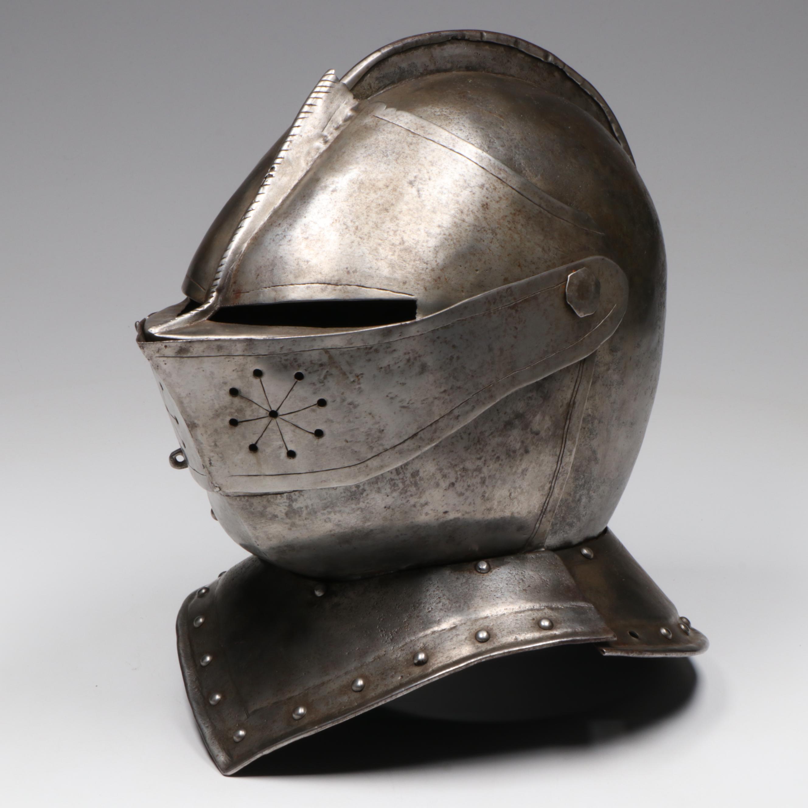 Northern European Close Helmet, Mid–Late 16th Century