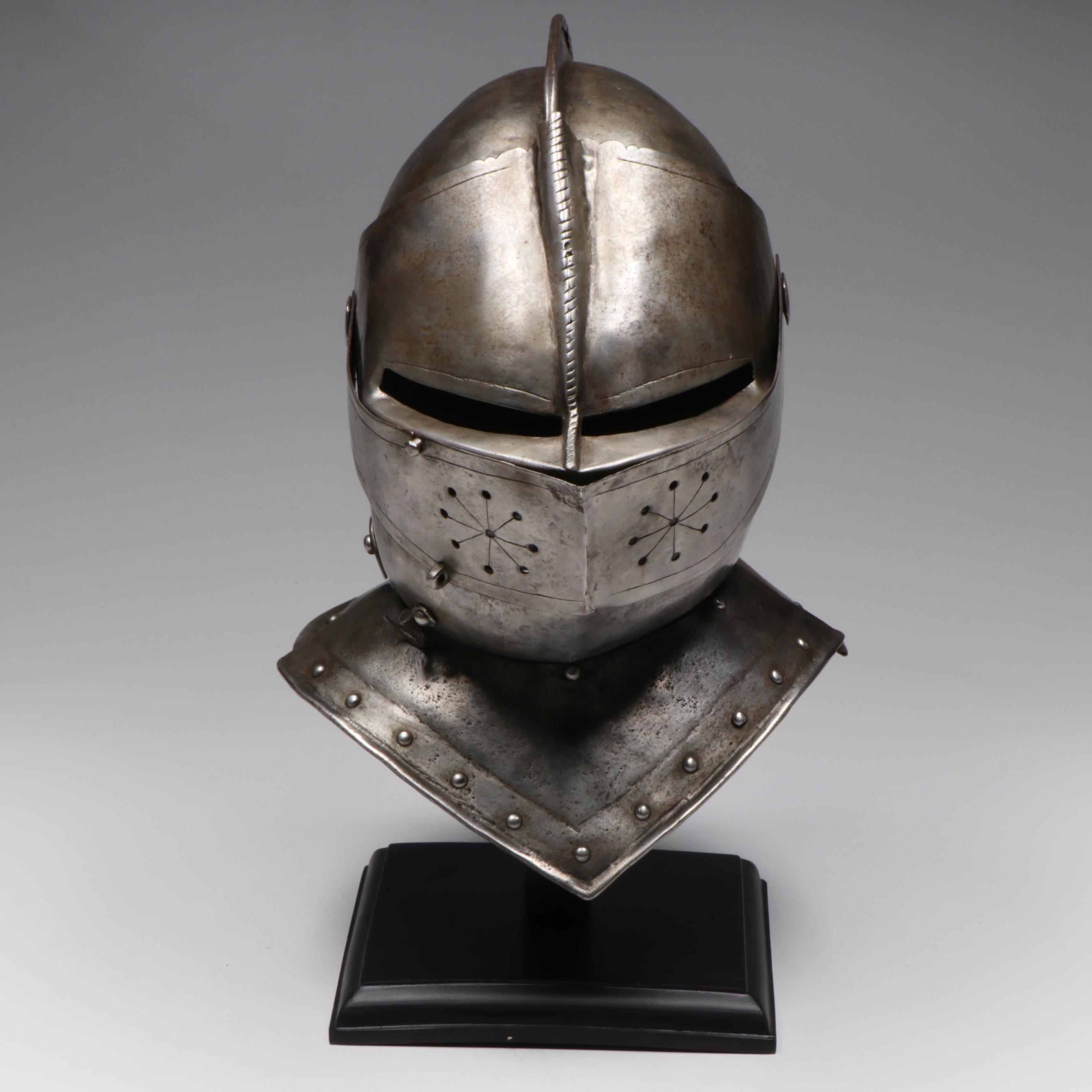 Northern European Close Helmet, Mid–Late 16th Century