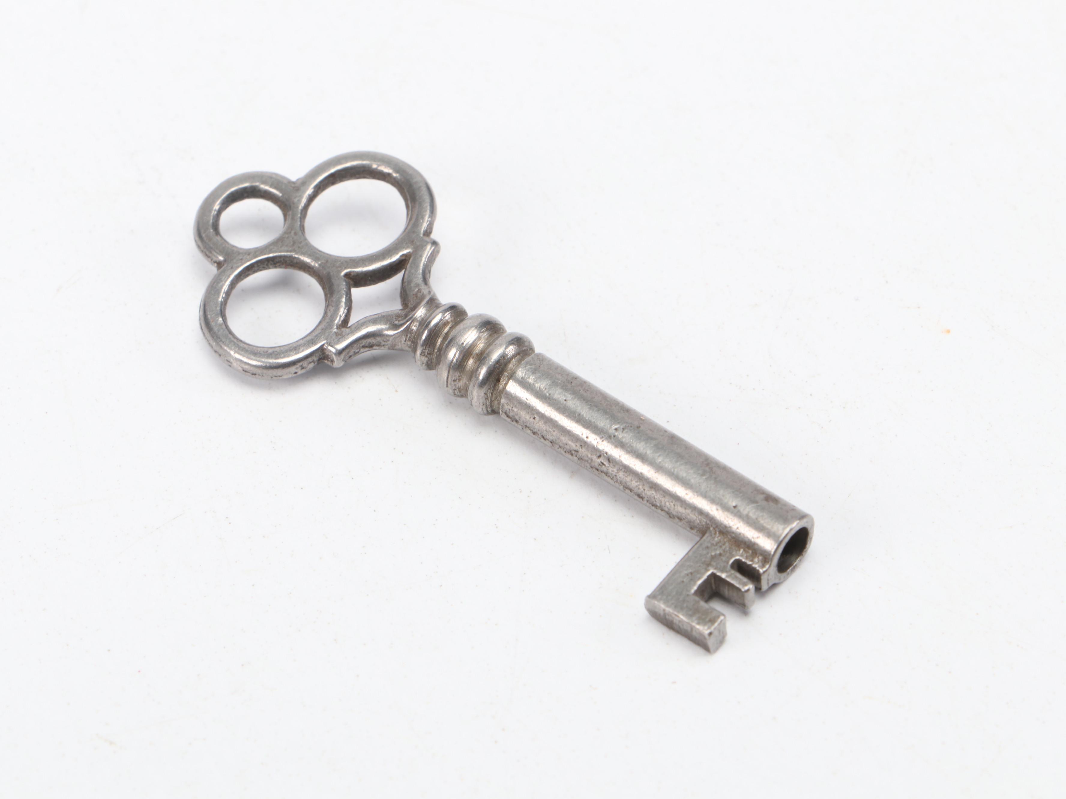 Corbell & Co. Silver Plate Kiddush Cup with Stone Box and Metal Key