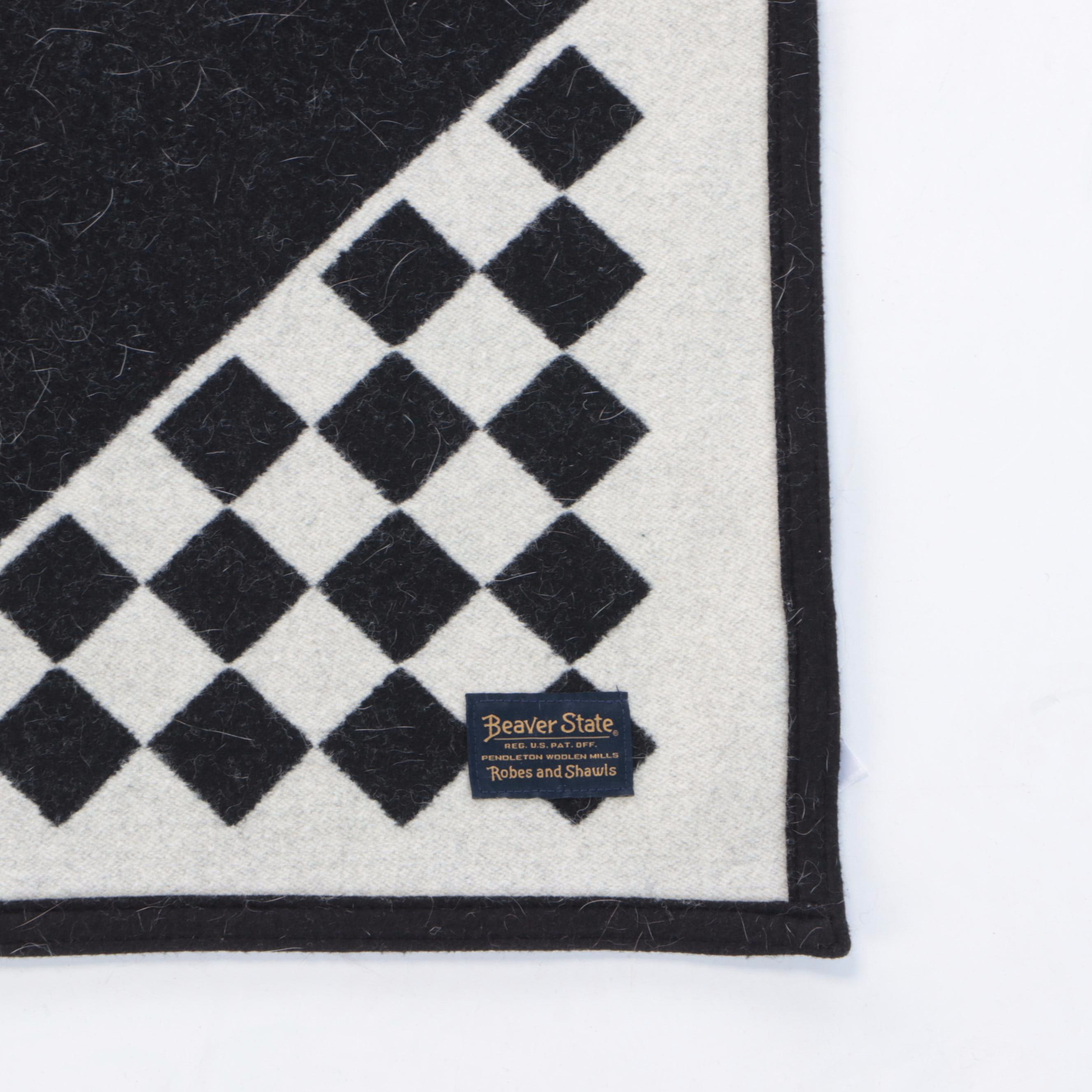 Beaver State by Pendleton "Los Ojos" Pattern Black and White Oversized Throw