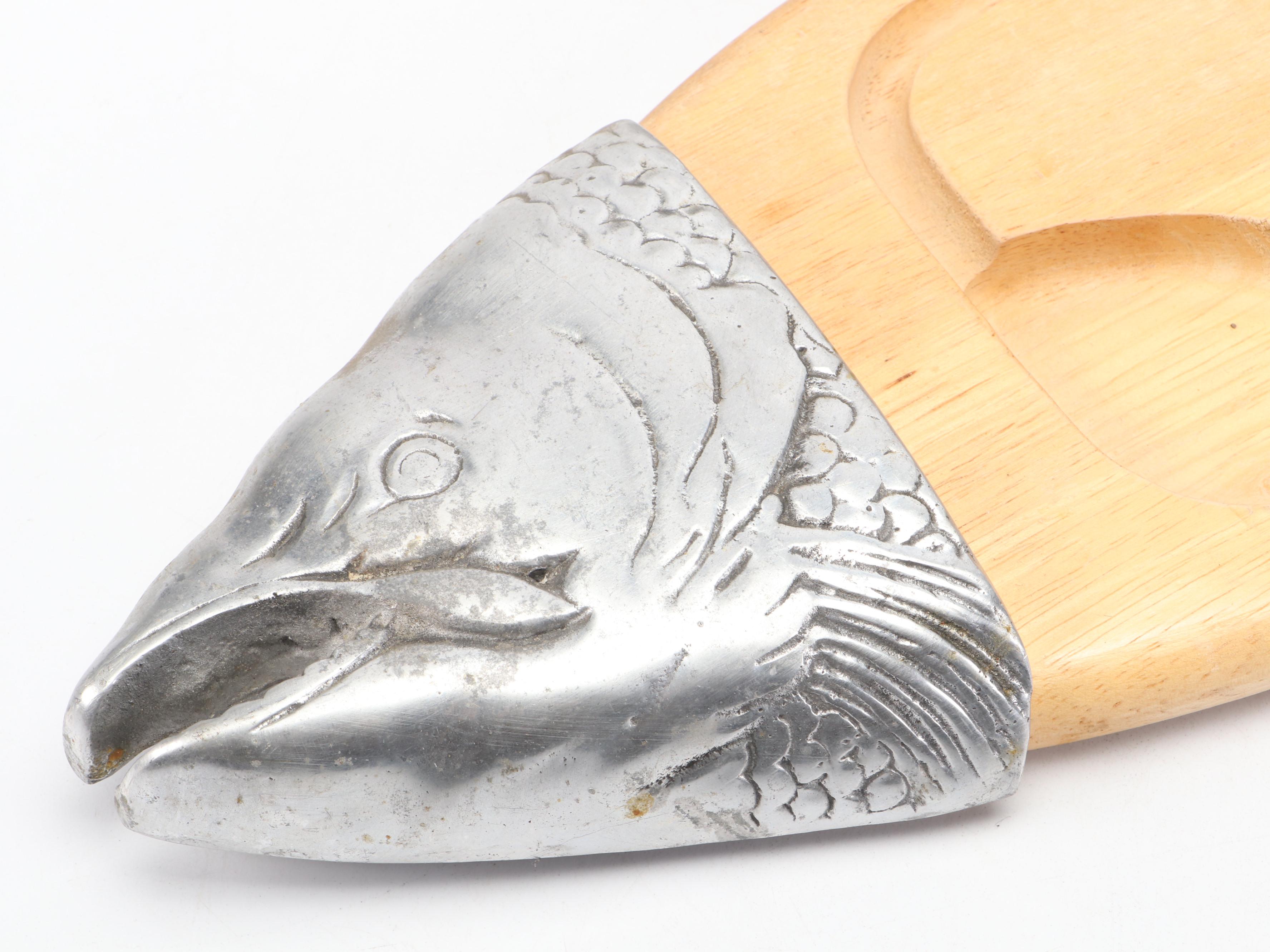 Midwinter "Earth" Stoneware Plates with More Dinnerware and Fish Board