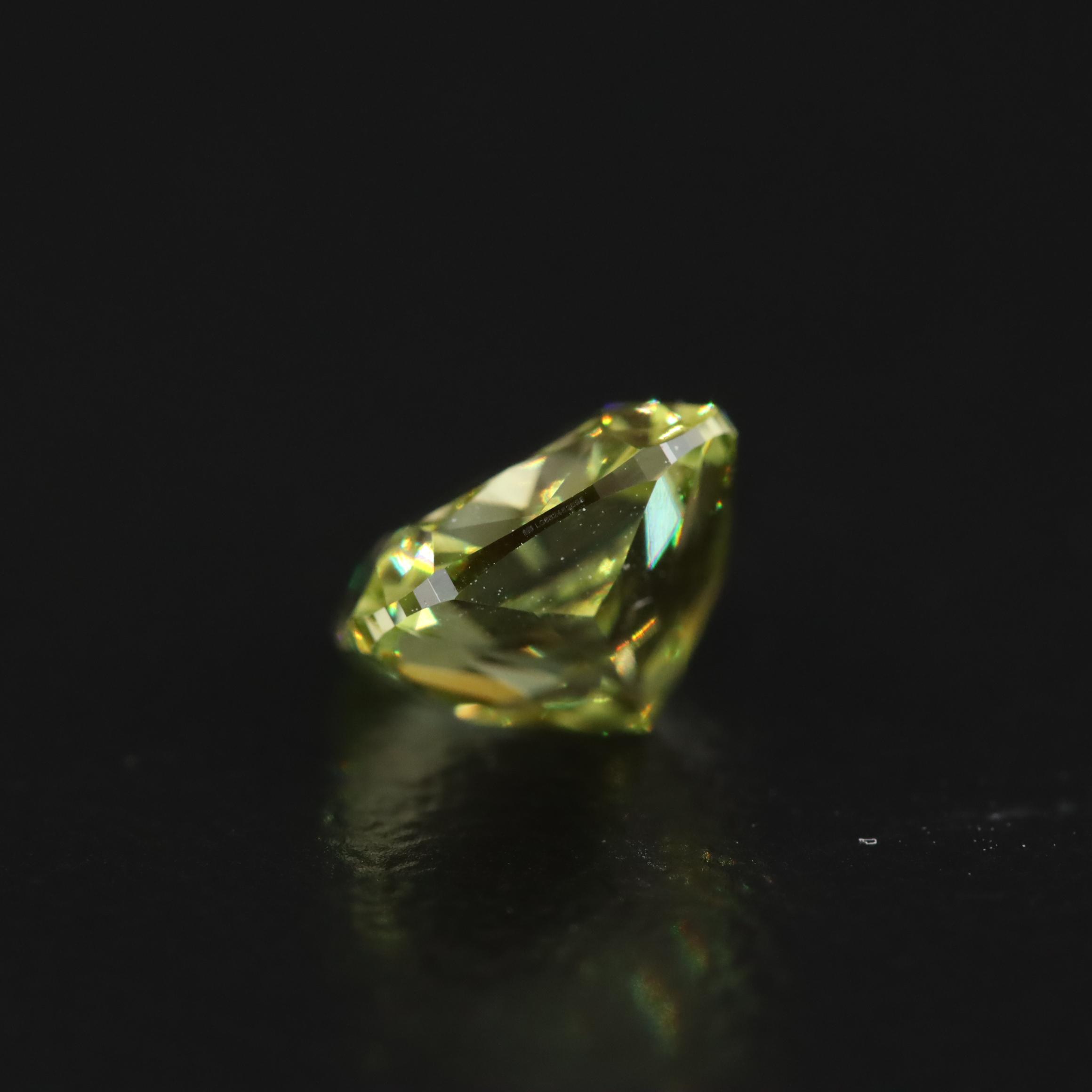Loose 1.74 CT Fancy Vivid Green Lab Grown Diamond with IGI Report
