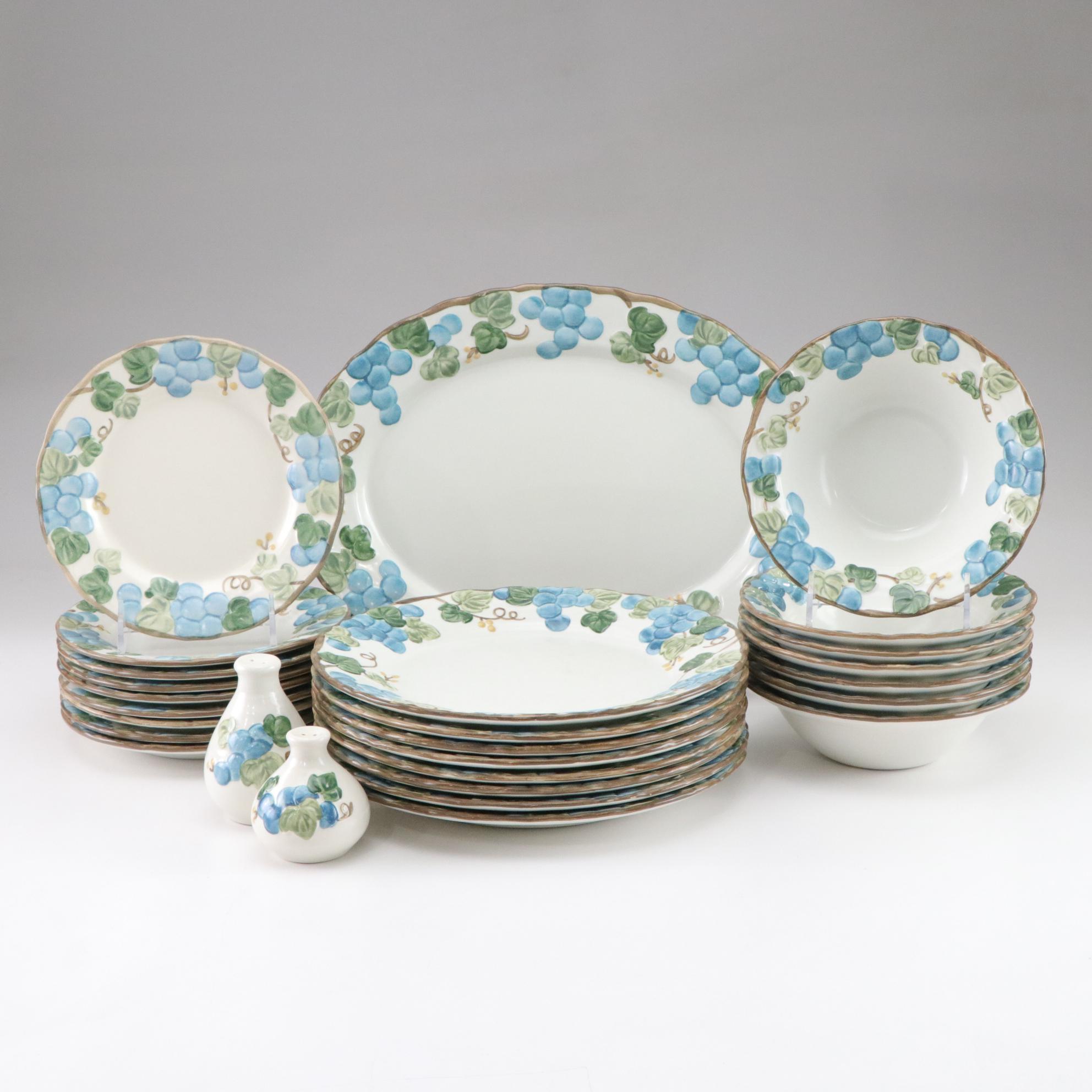 Poppy Trail "Sculptured Grape" Dinnerware Set