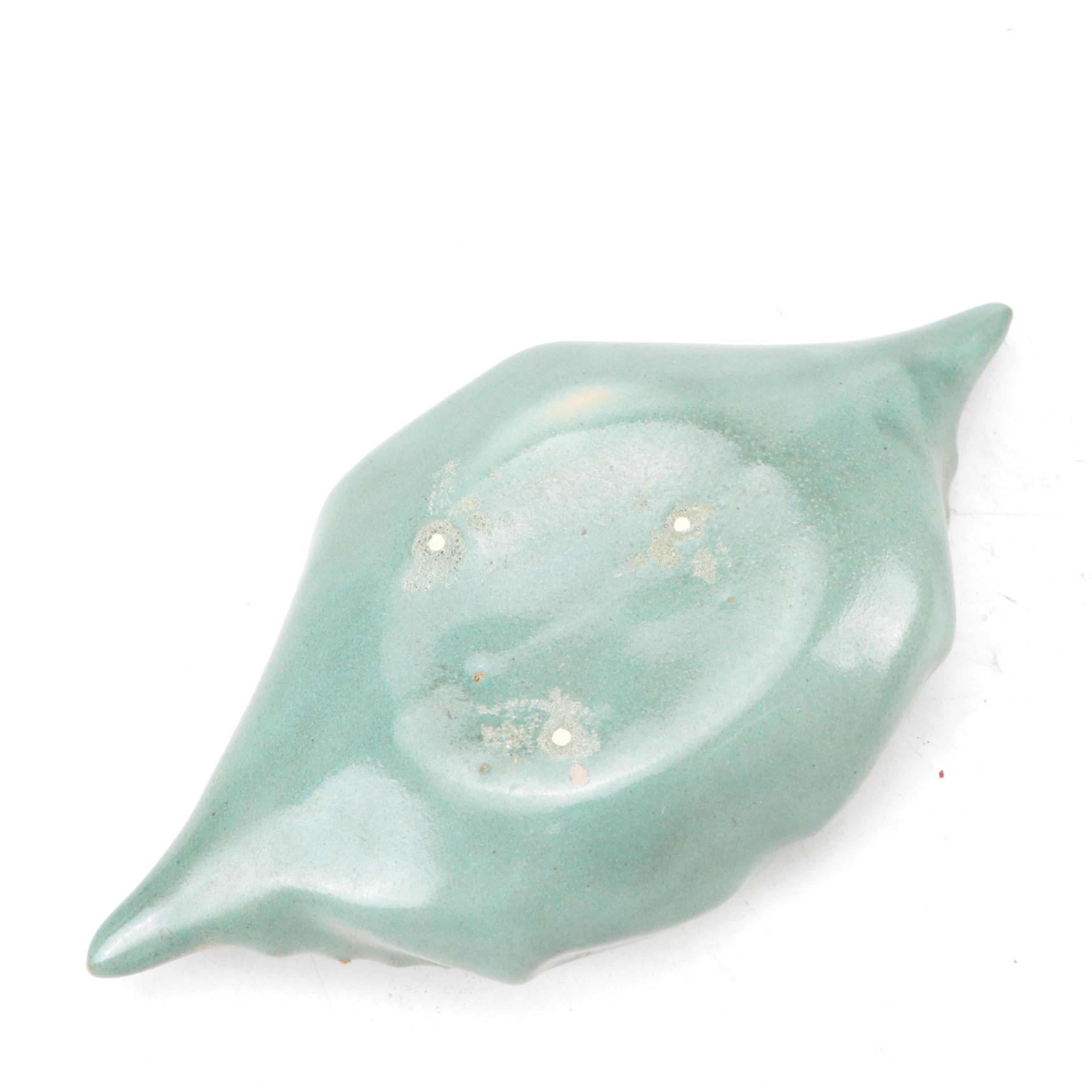 Ceramic Crab Shell Bowls with Art Pottery Fish Platter