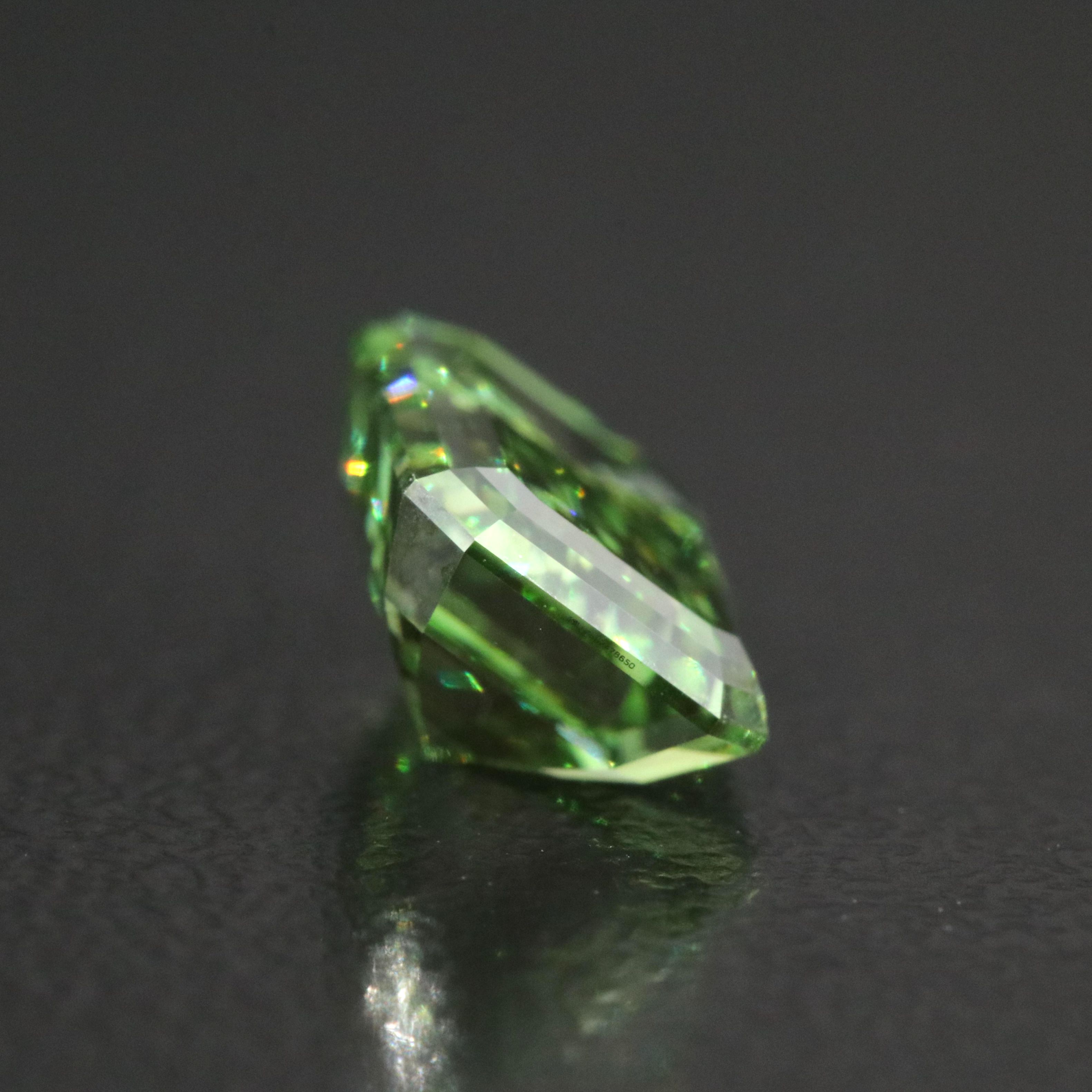 Loose 2.22 CT Fancy Vivid Green Lab Grown Diamond with IGI Report