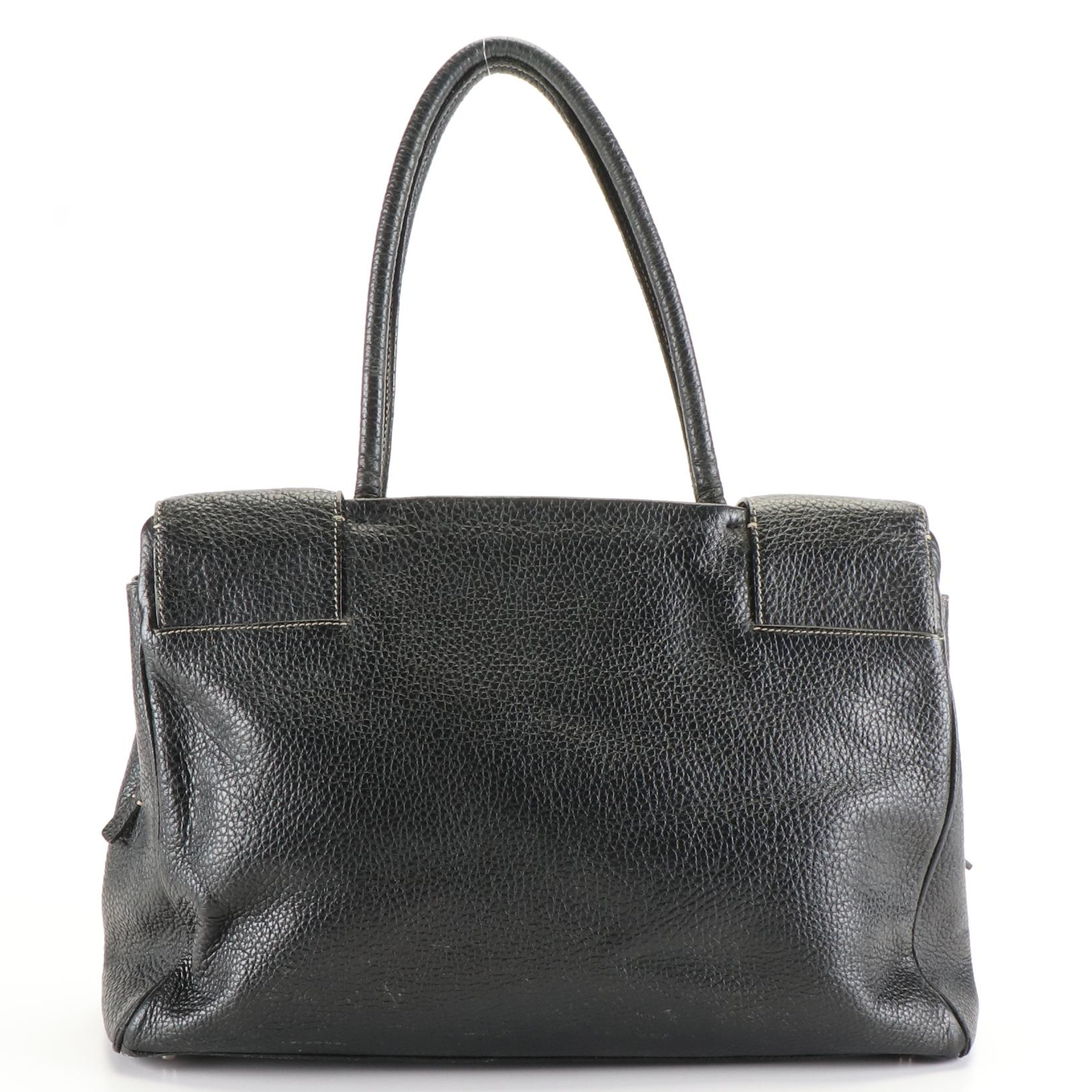 Prada Shoulder Bag in Vitello Daino Leather