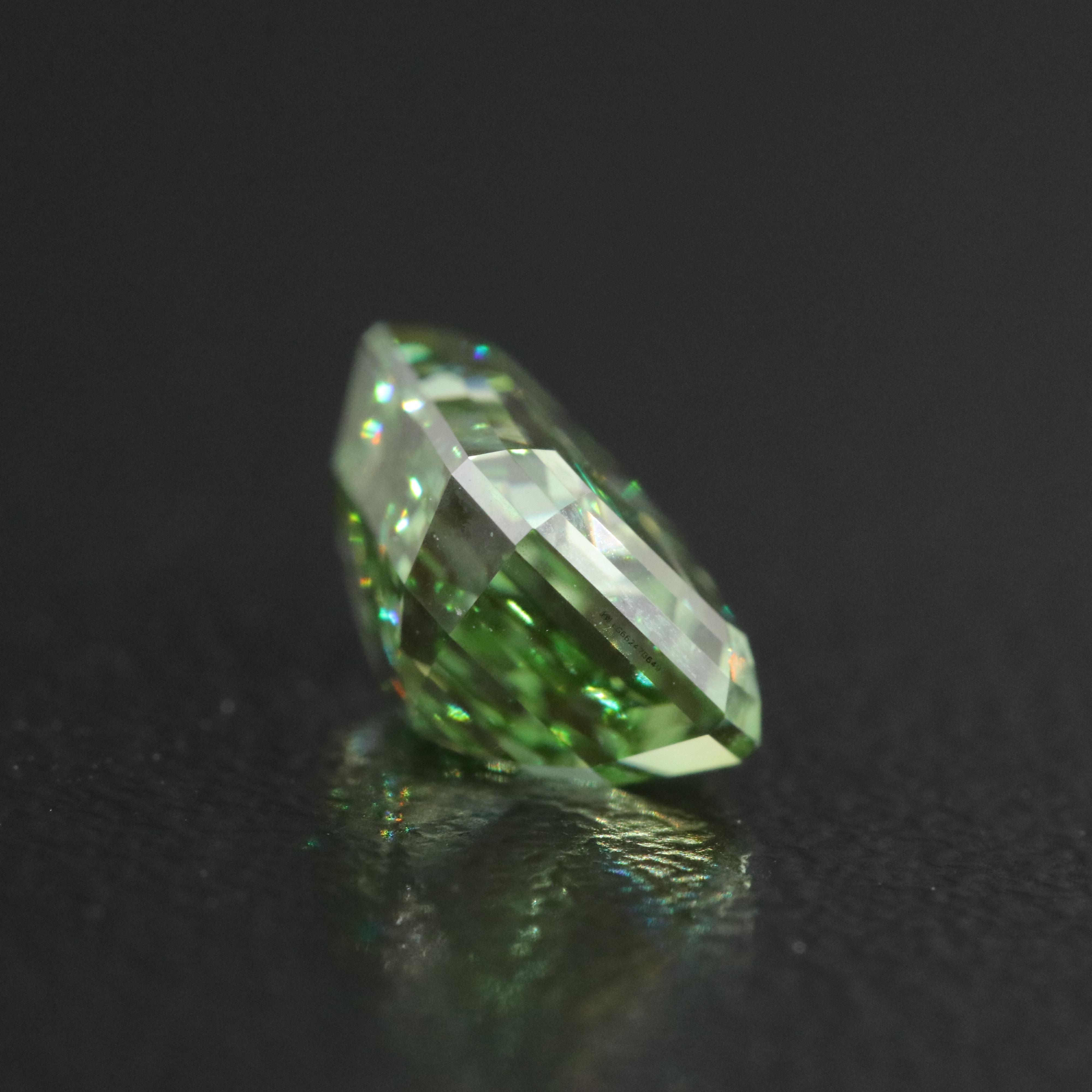Loose 2.11 CT Fancy Vivid Green Lab Grown Diamond with IGI Report