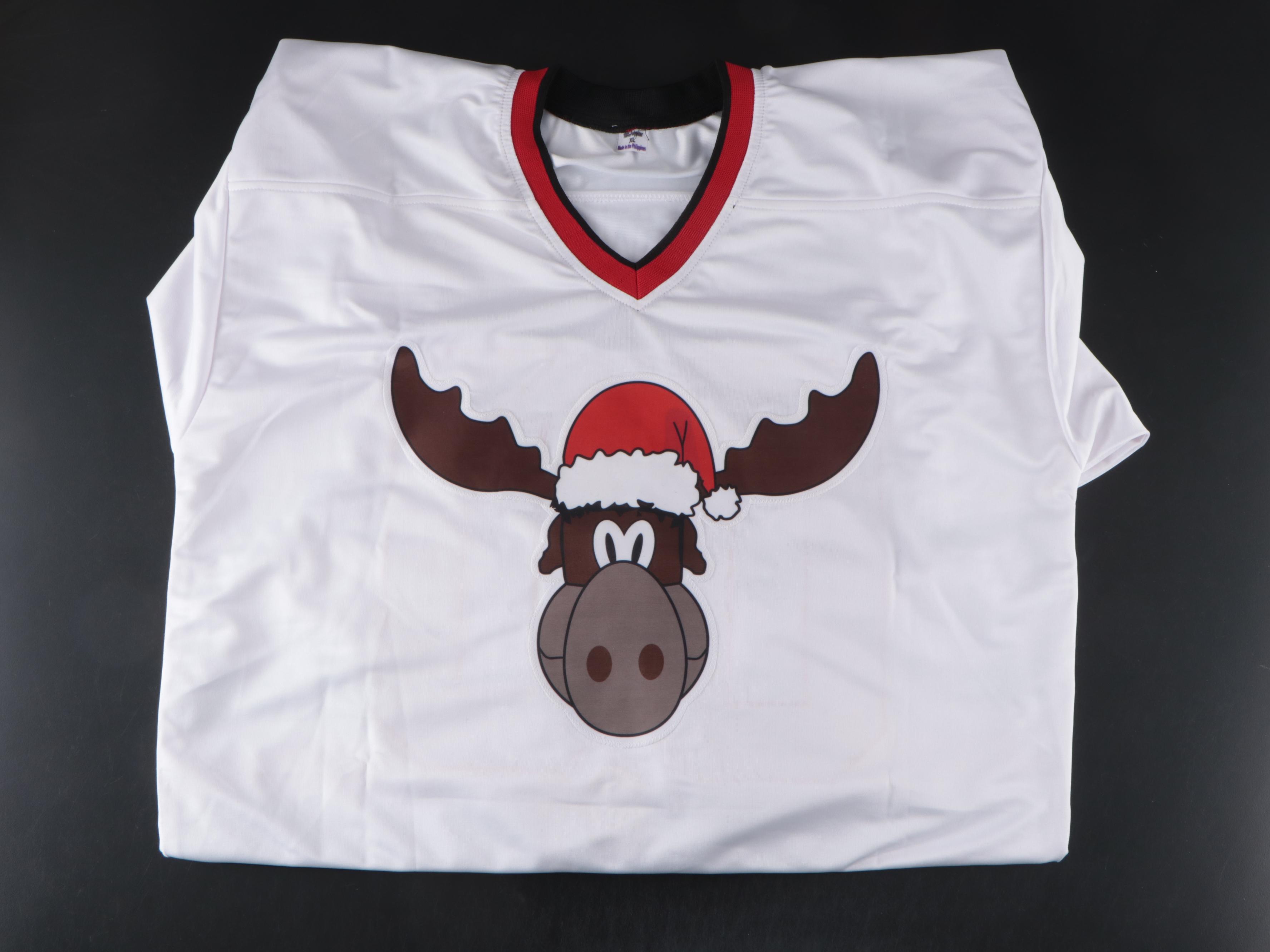 Chevy Chase Signed "Christmas Vacation: Clark Griswold" Hockey Jersey, Beckett