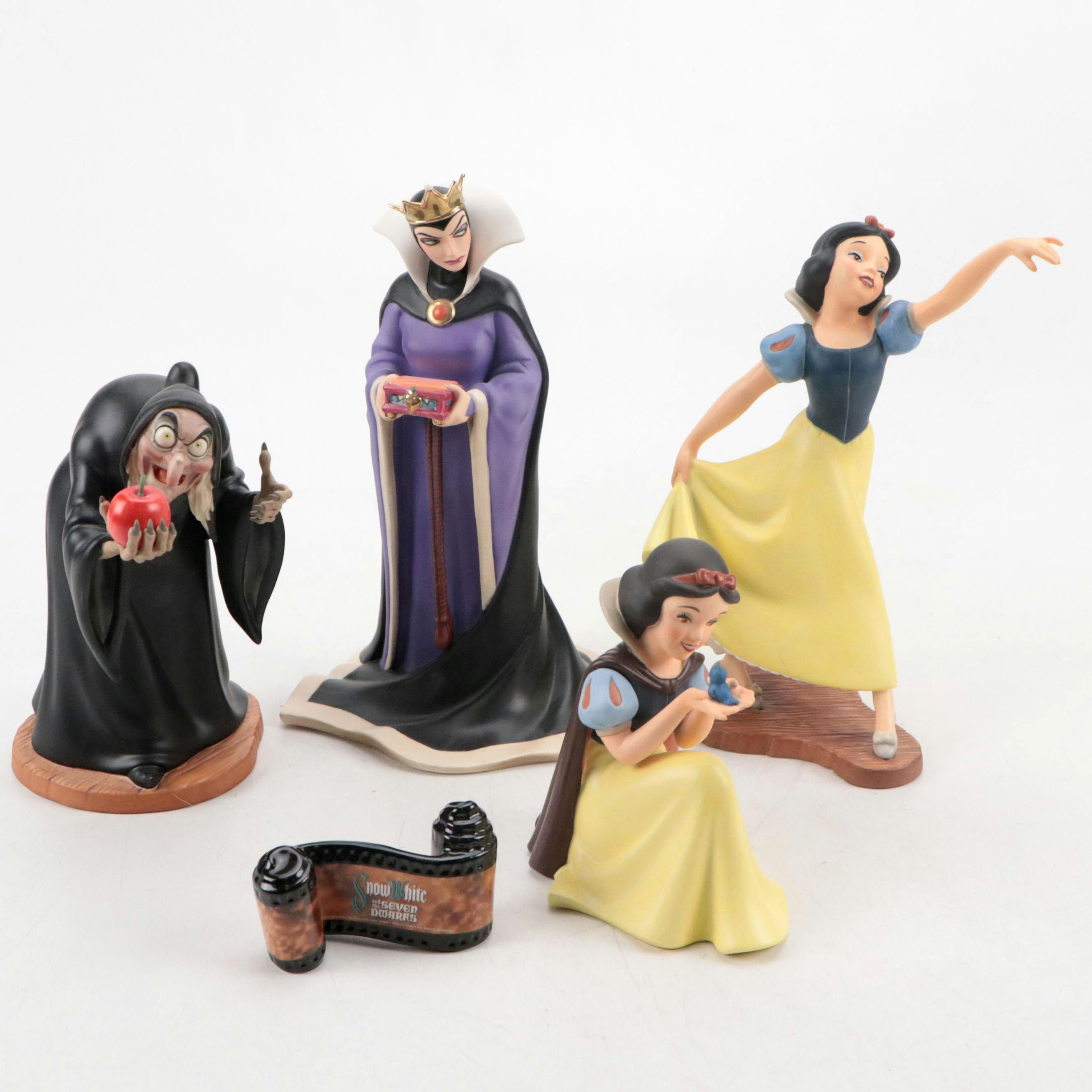 Walt Disney Classics Collection "Snow White and the Seven Dwarfs" Figurines