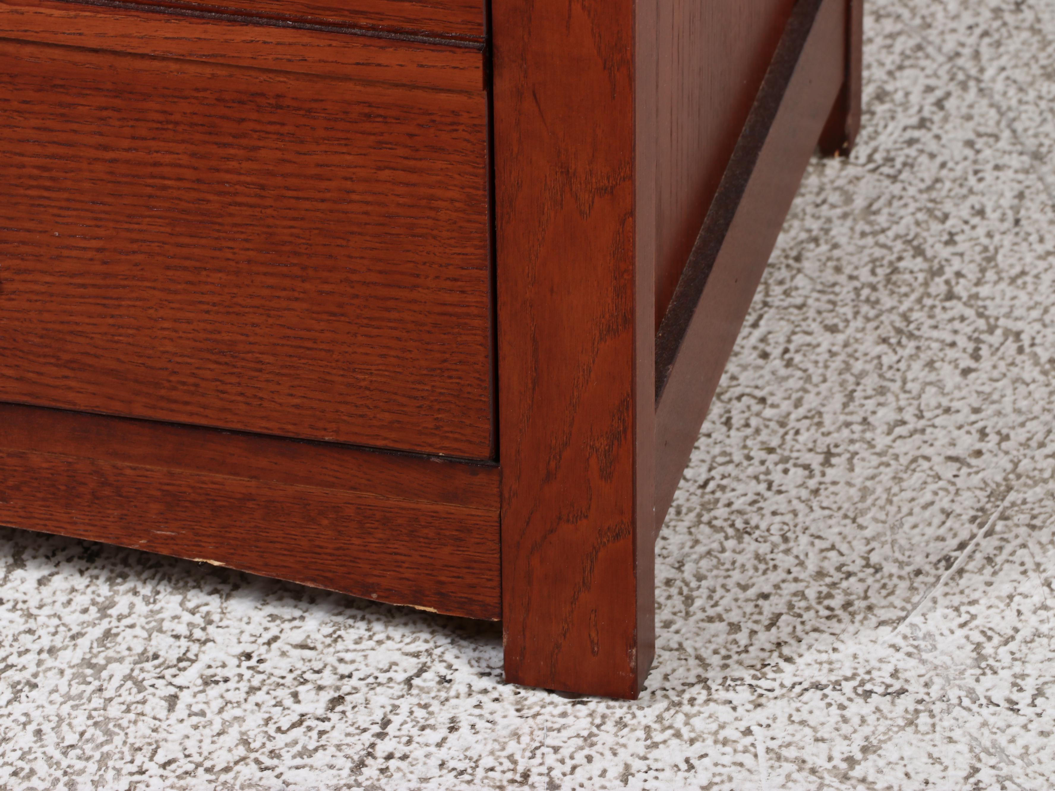 Pair of Delsa Muebles Mission Style Oak Veneer Three-Drawer Nightstands