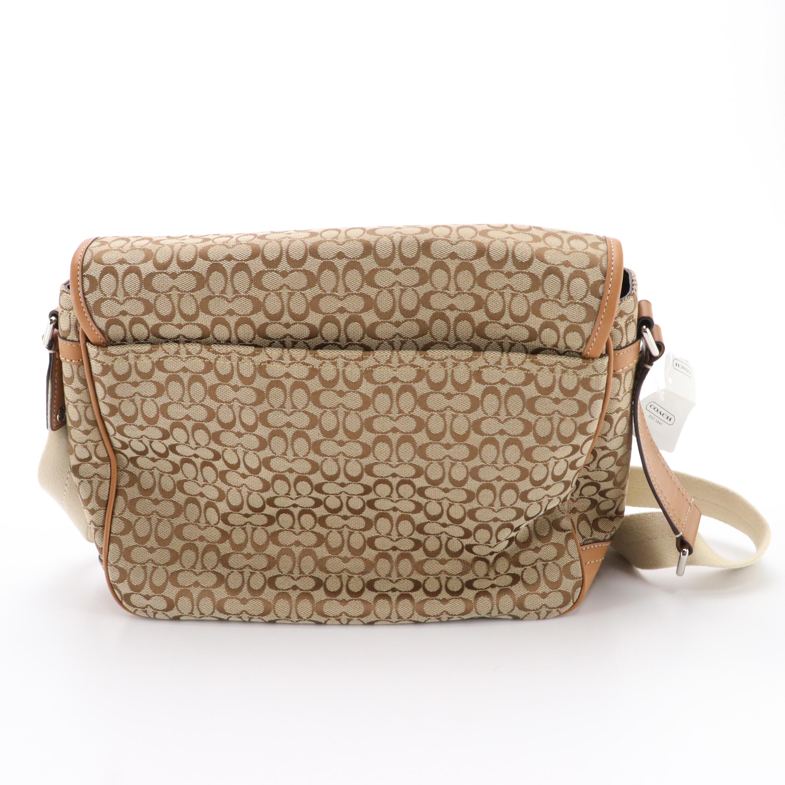 Coach Signature Canvas Messenger Bag, Shay Shoulder Bag in Vintage Khaki Leather
