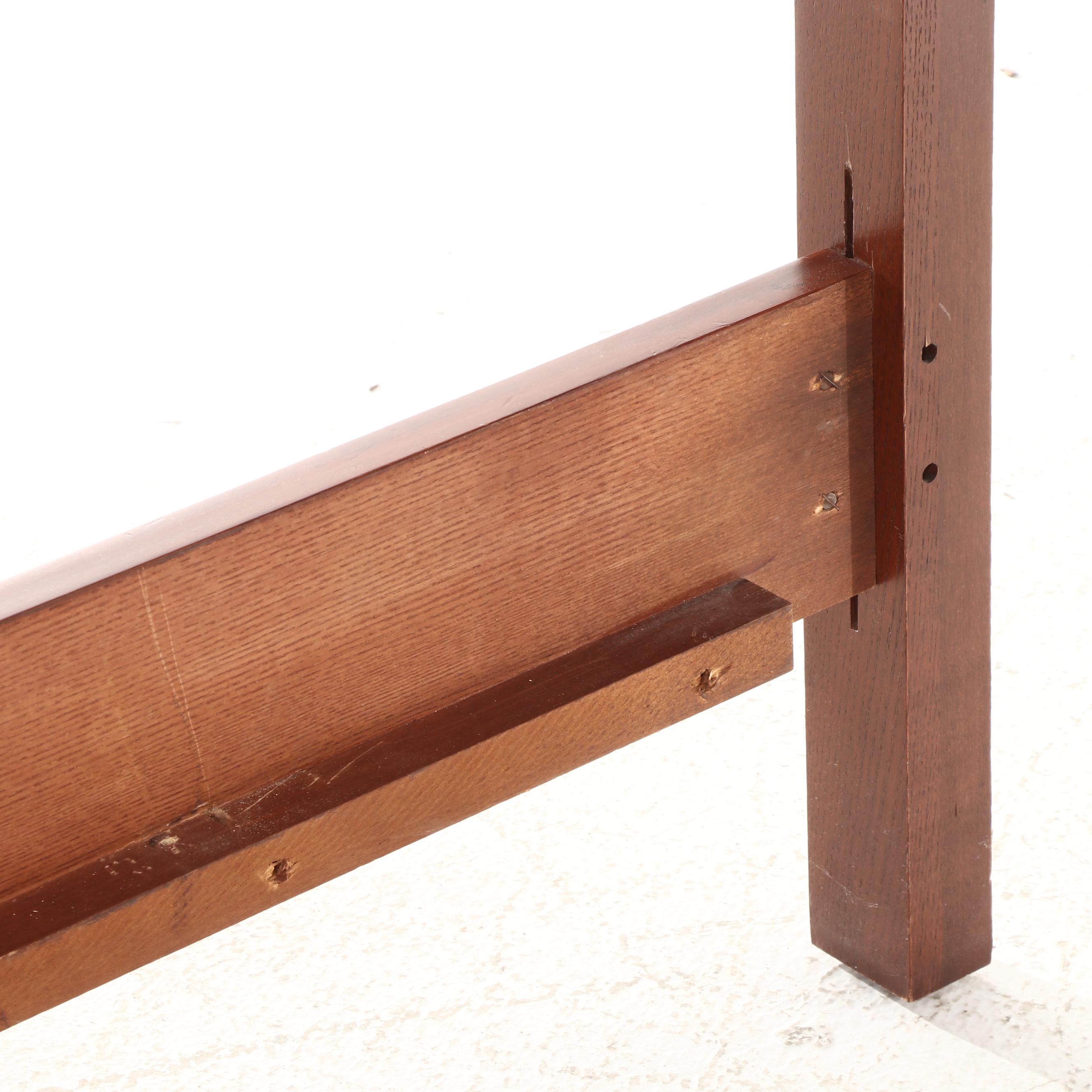 Delsa Muebles Mission Style Oak Veneer Queen Bed Frame