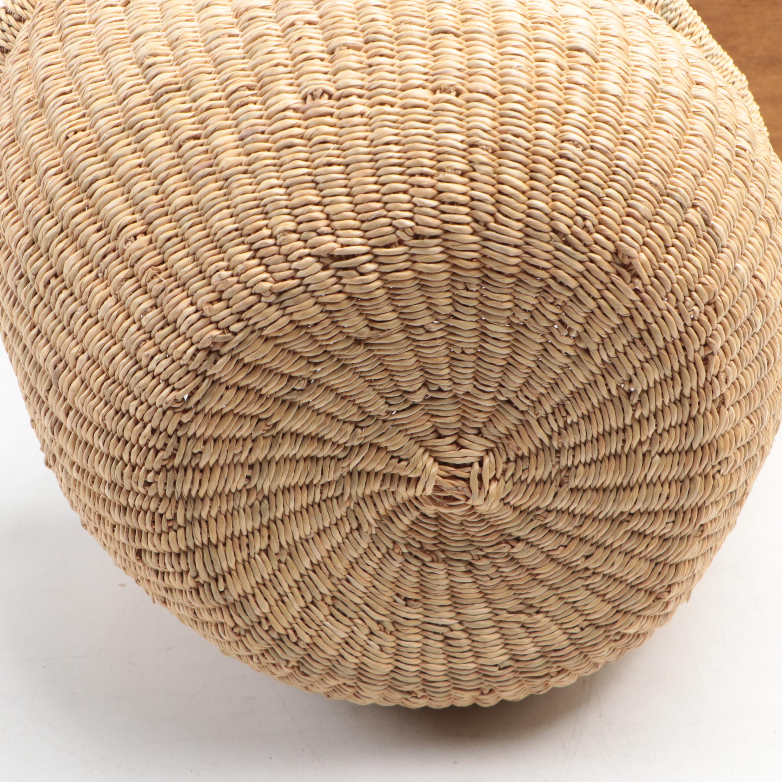 Longaberger and Other Baskets and Linens