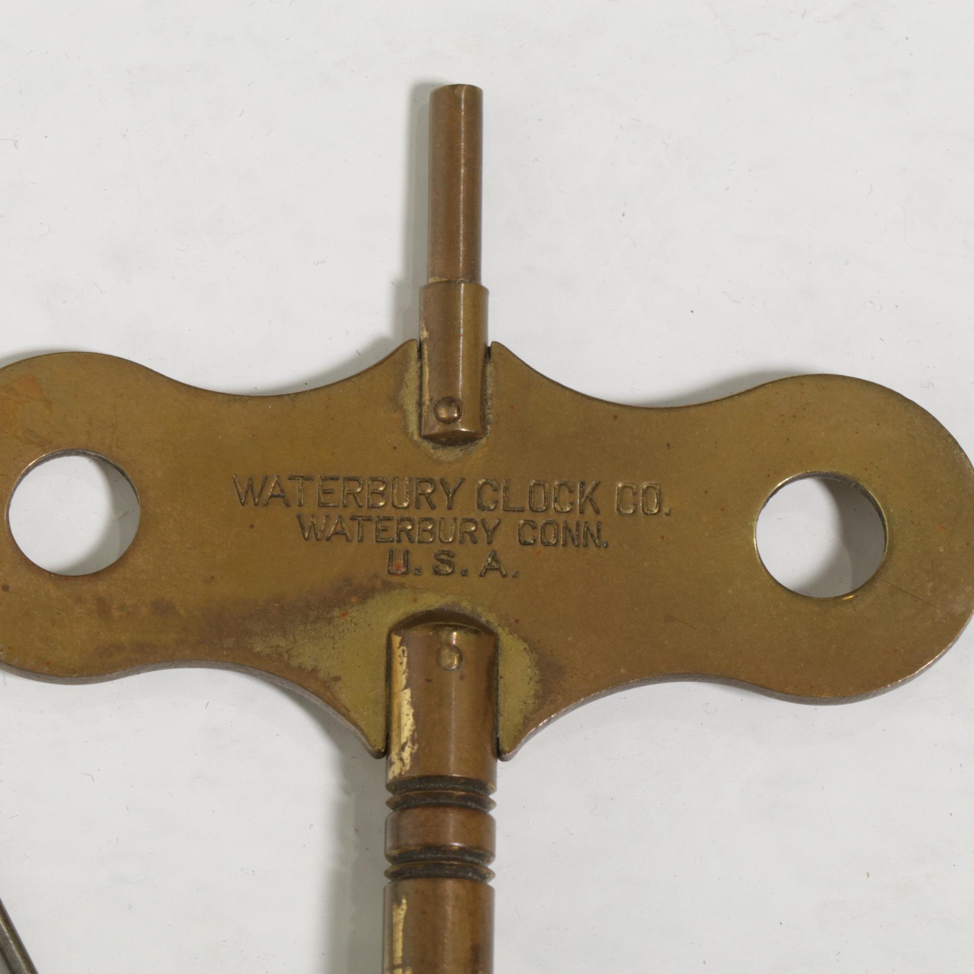 Seth Thomas Neoclassical Faux Marble Mantel Clock, Early 20th Century