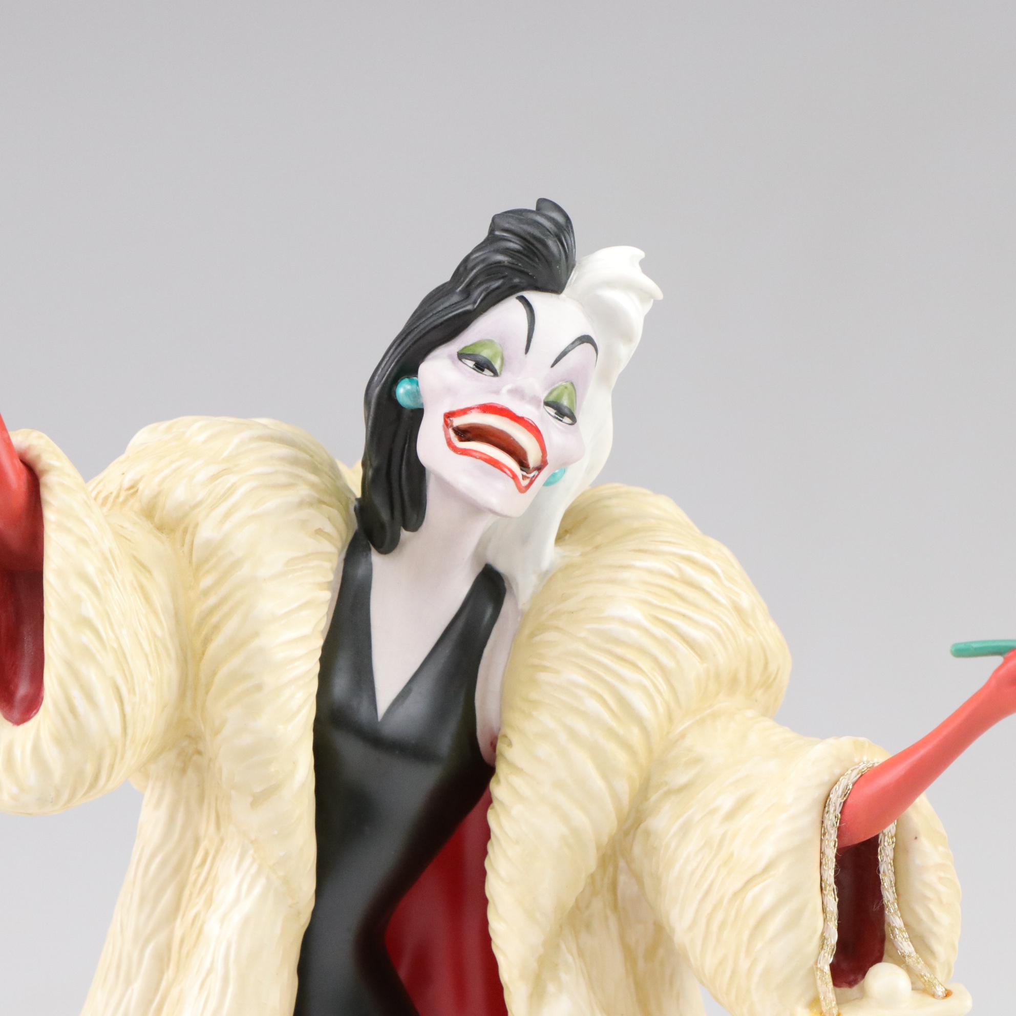 Disney Classics Collection "Cruella De Vil" Porcelain Statue