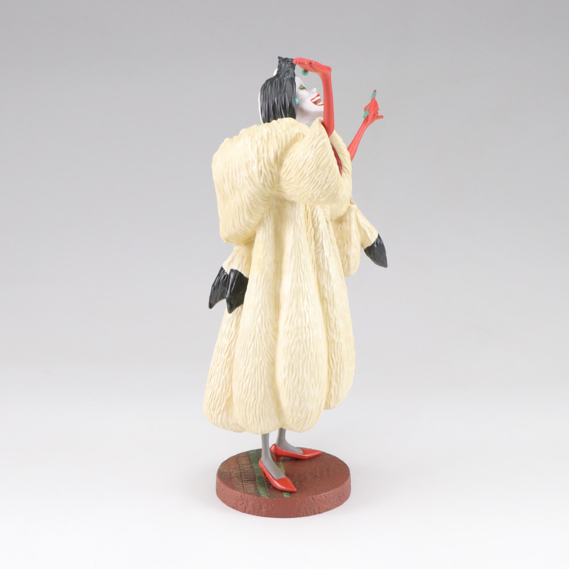 Disney Classics Collection "Cruella De Vil" Porcelain Statue