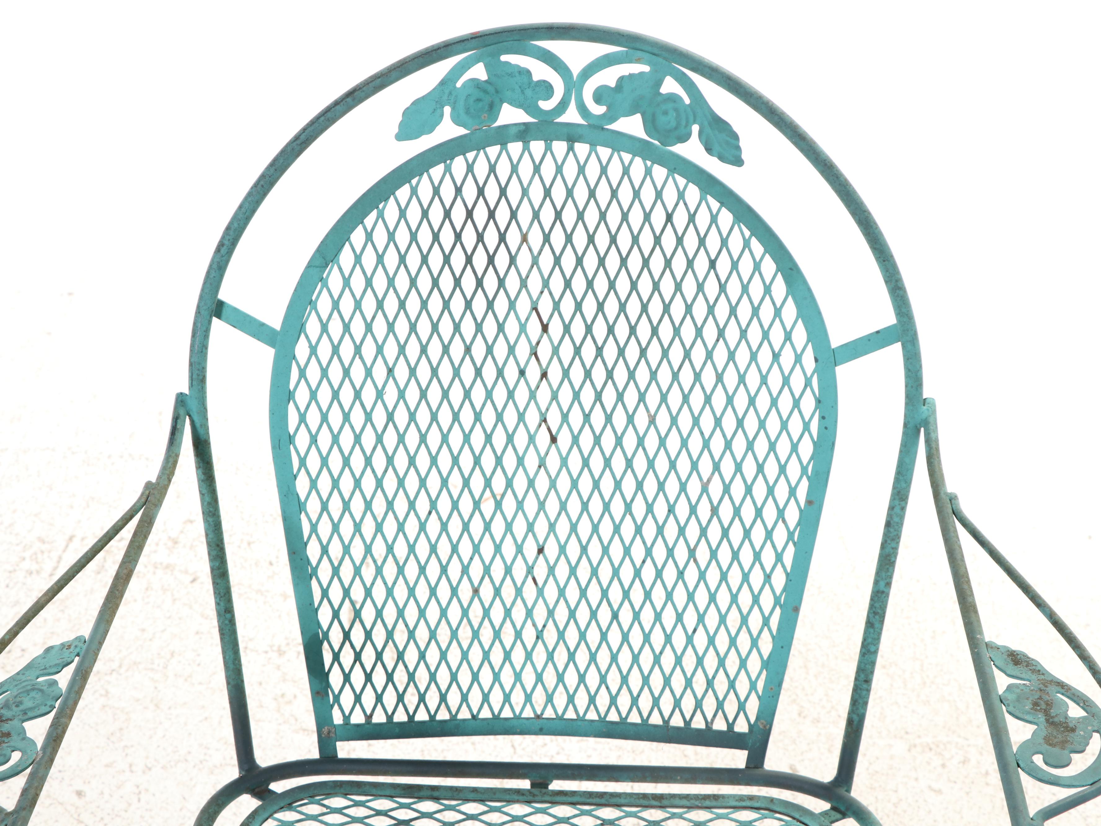 Five-Piece Modernist Green-Painted Iron and Wire Mesh Patio Dining Set