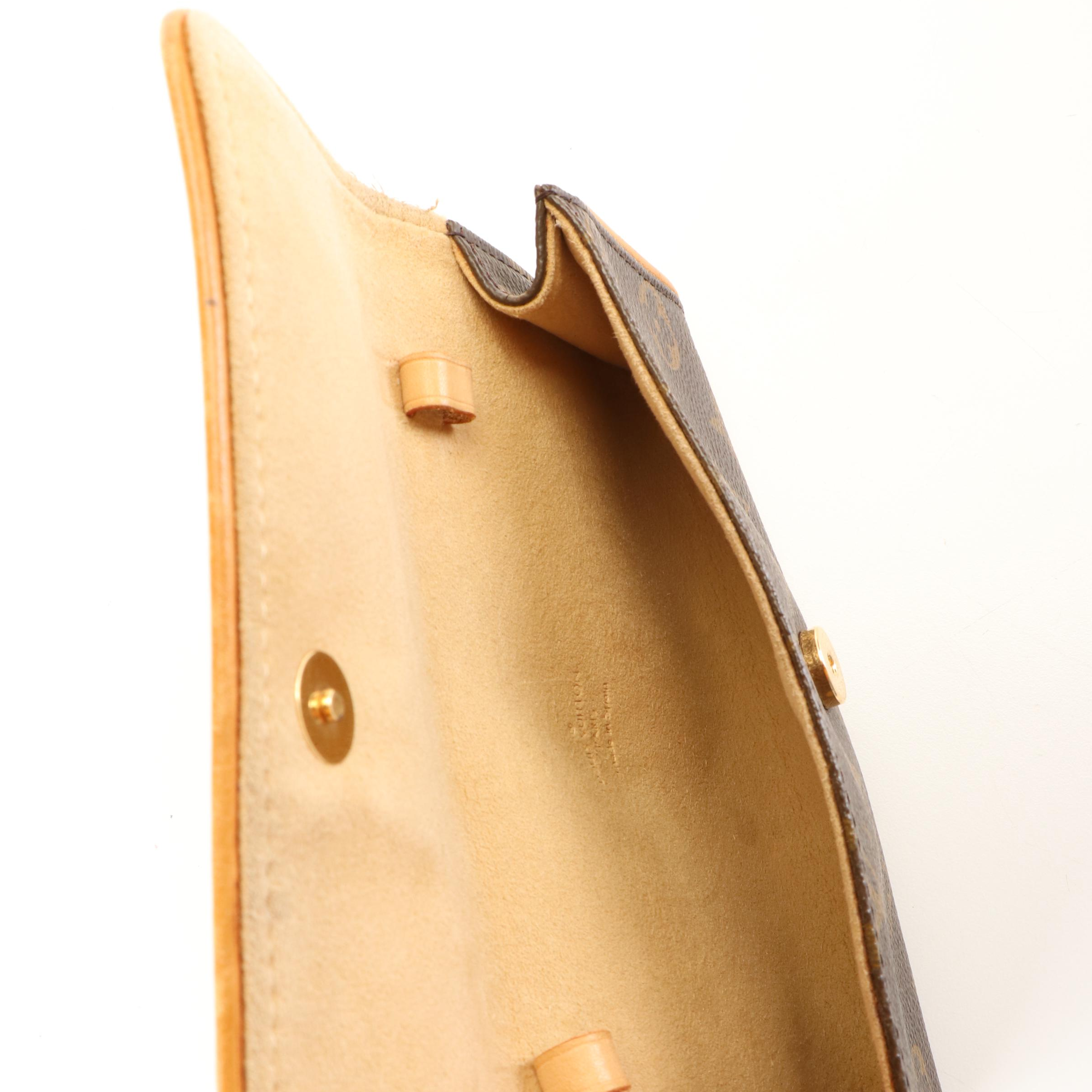 Louis Vuitton Pochette Twin PM Shoulder Bag in Monogram Canvas