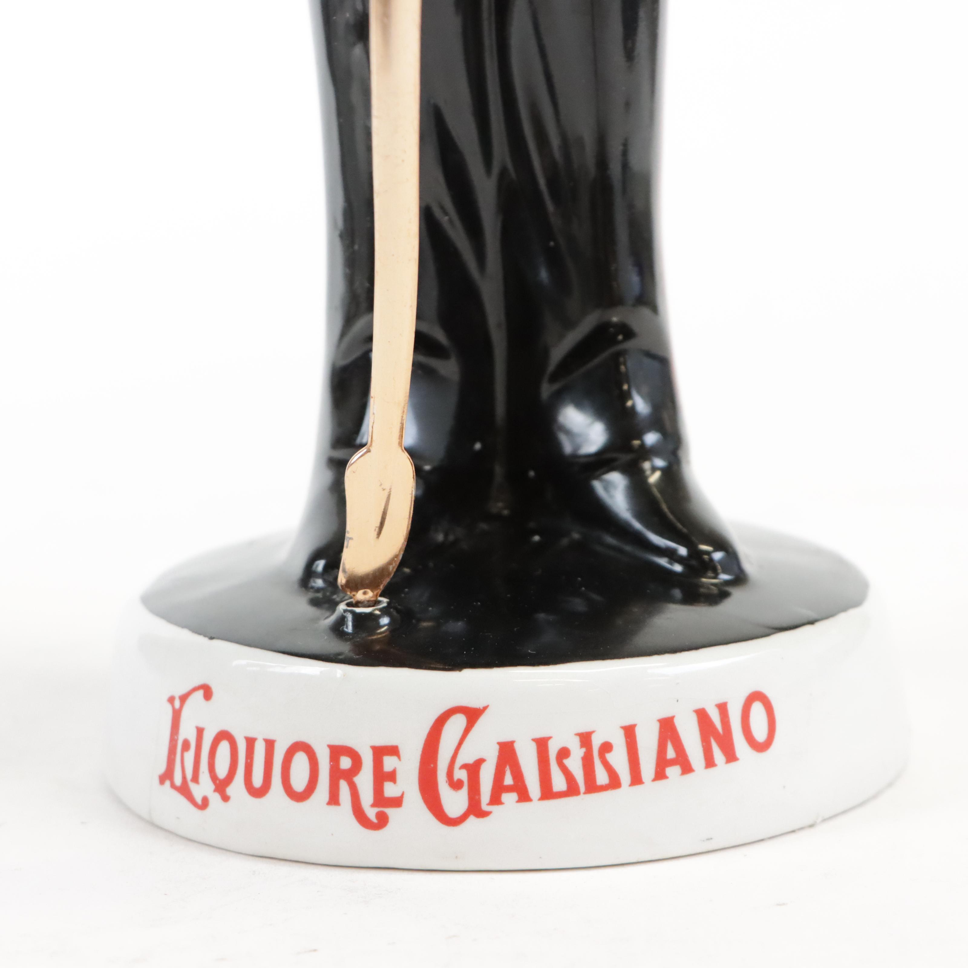 Liquore Galliano and Irish Mist Ceramic Soldier Decanters, Mid-20th Century