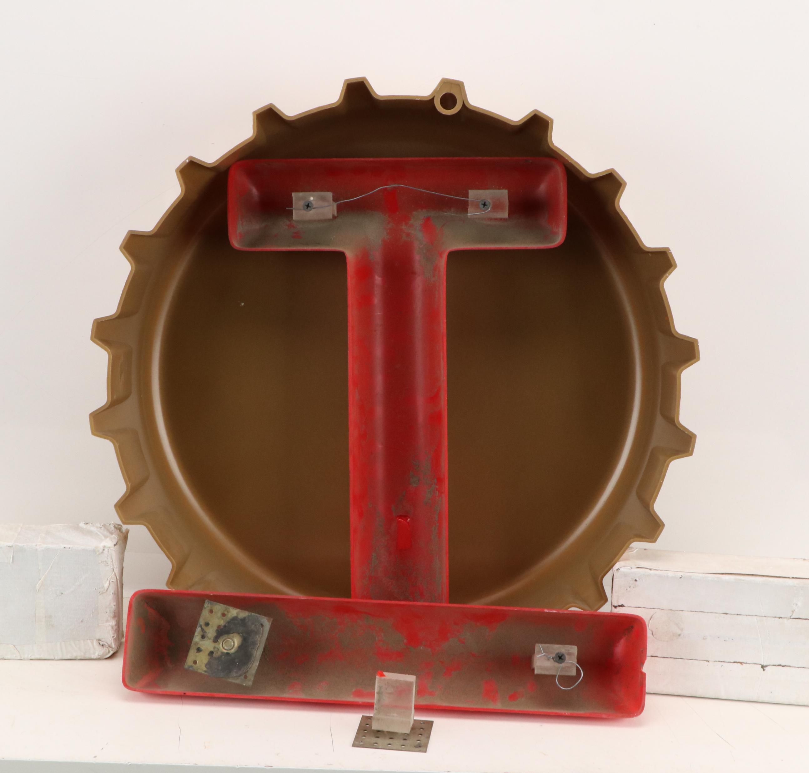 Miller Lite Beer Bottle Cap Wall Clock with Other Wall Décor