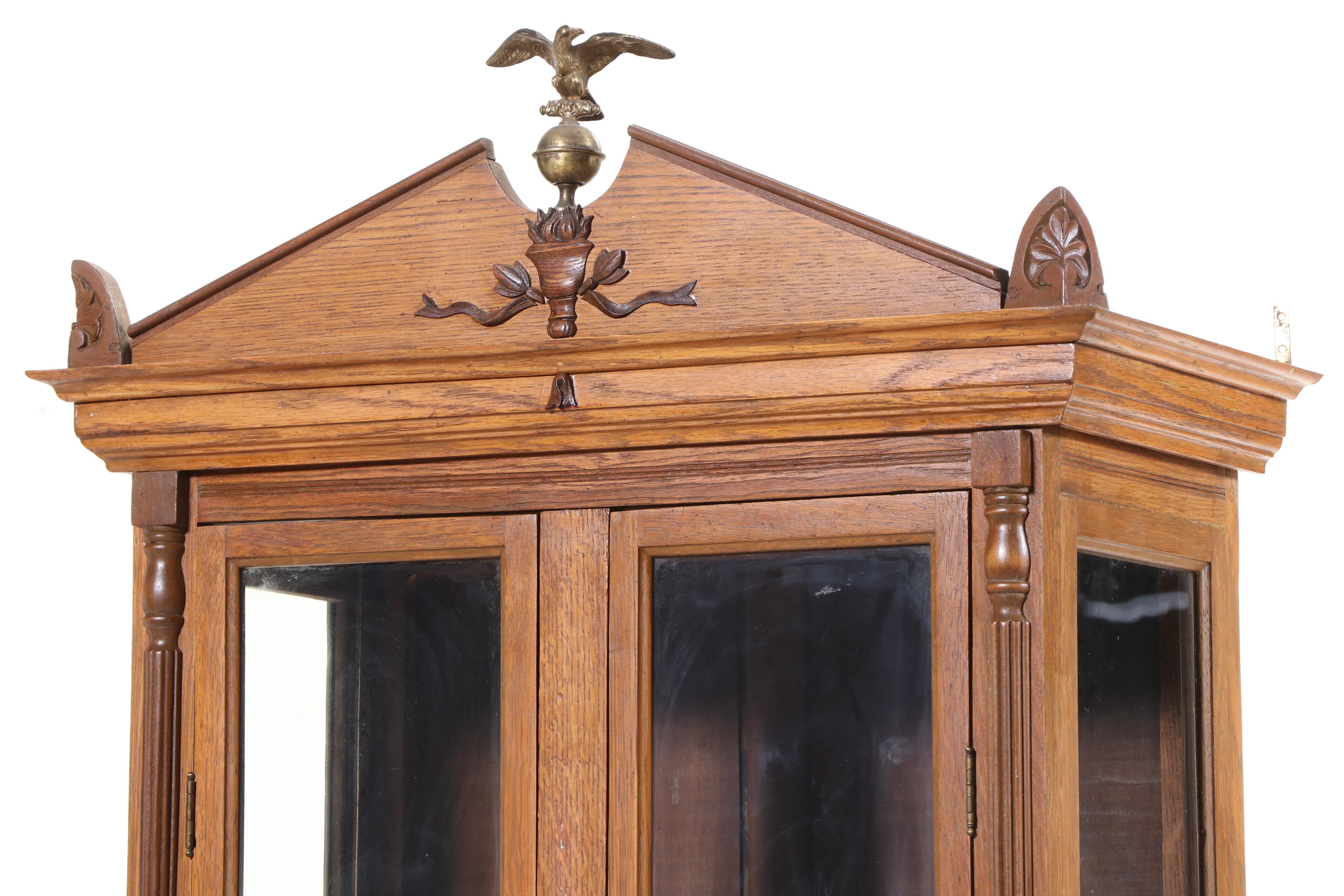 Federal Style Oak and Glass Display Cabinet, 20th Century
