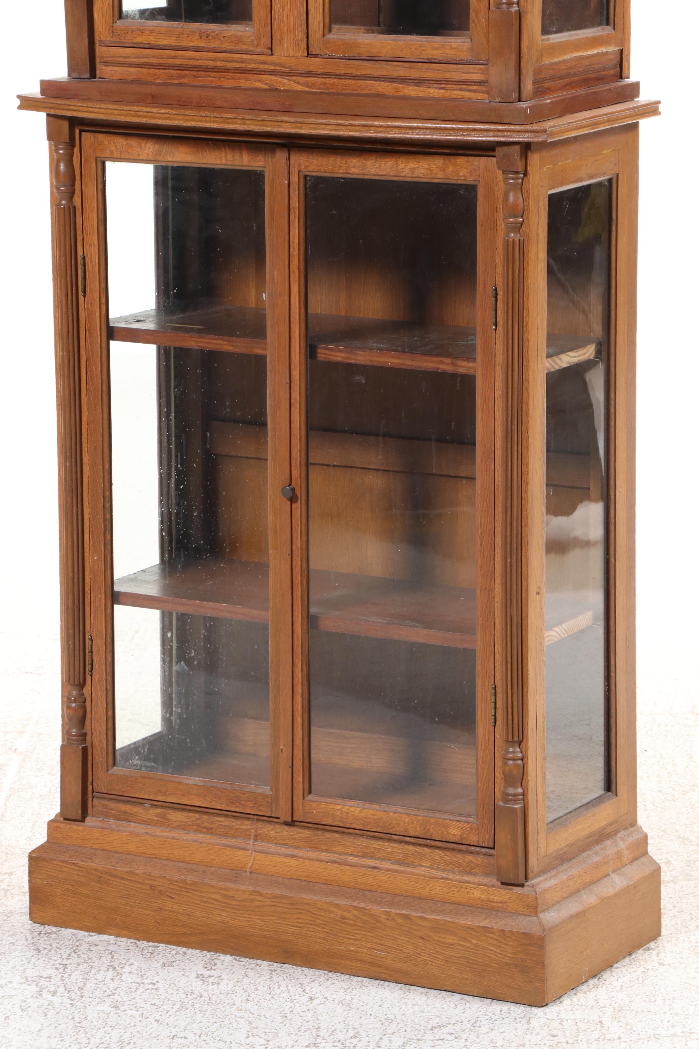 Federal Style Oak and Glass Display Cabinet, 20th Century