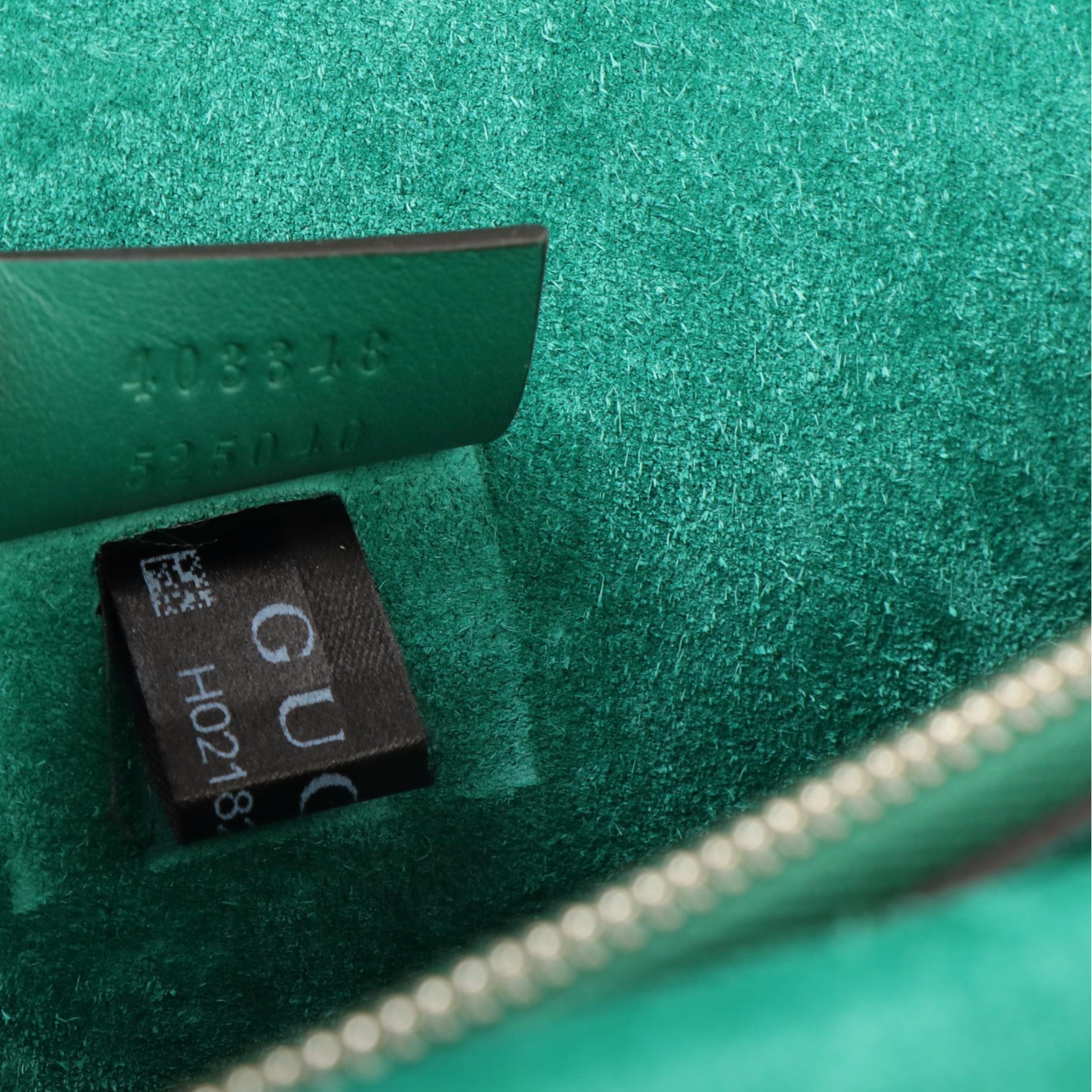 Gucci  Dionysus Medium Shoulder Bag in GG Supreme