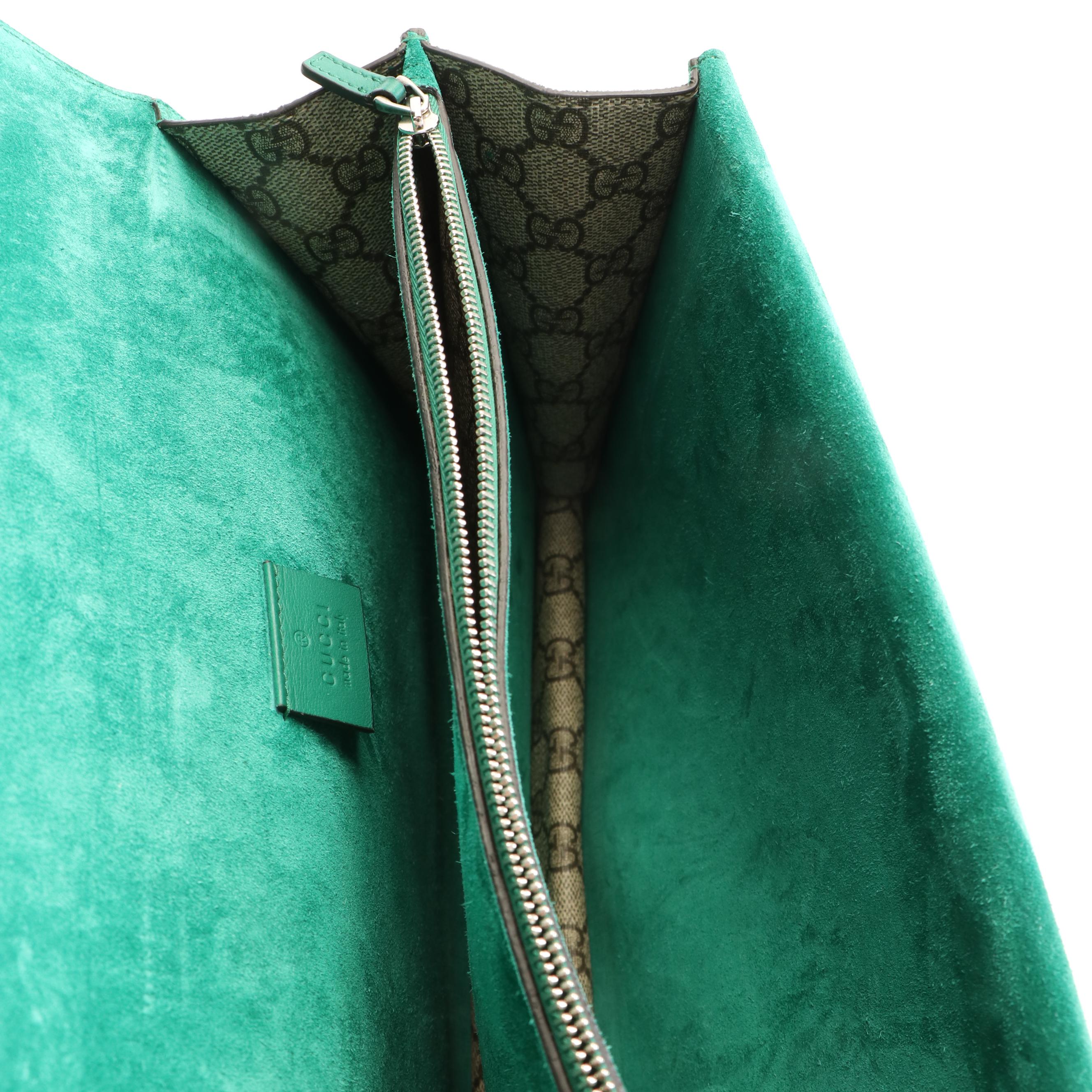 Gucci  Dionysus Medium Shoulder Bag in GG Supreme