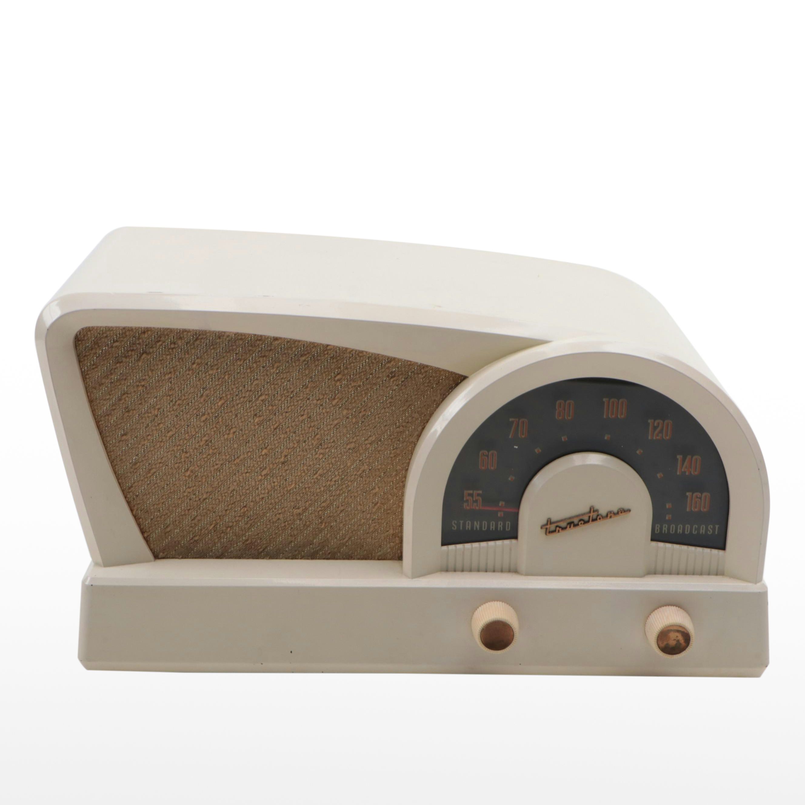 Truetone D2018 Mid Century Modern Radio, c. 1950