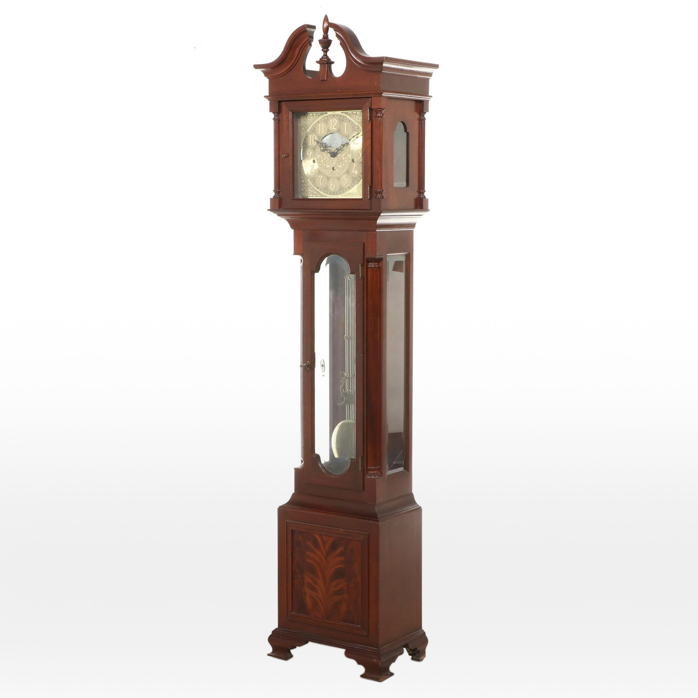 Colonial Mfg. Co./Molyneux Federal Style Mahogany Grandfather Clock