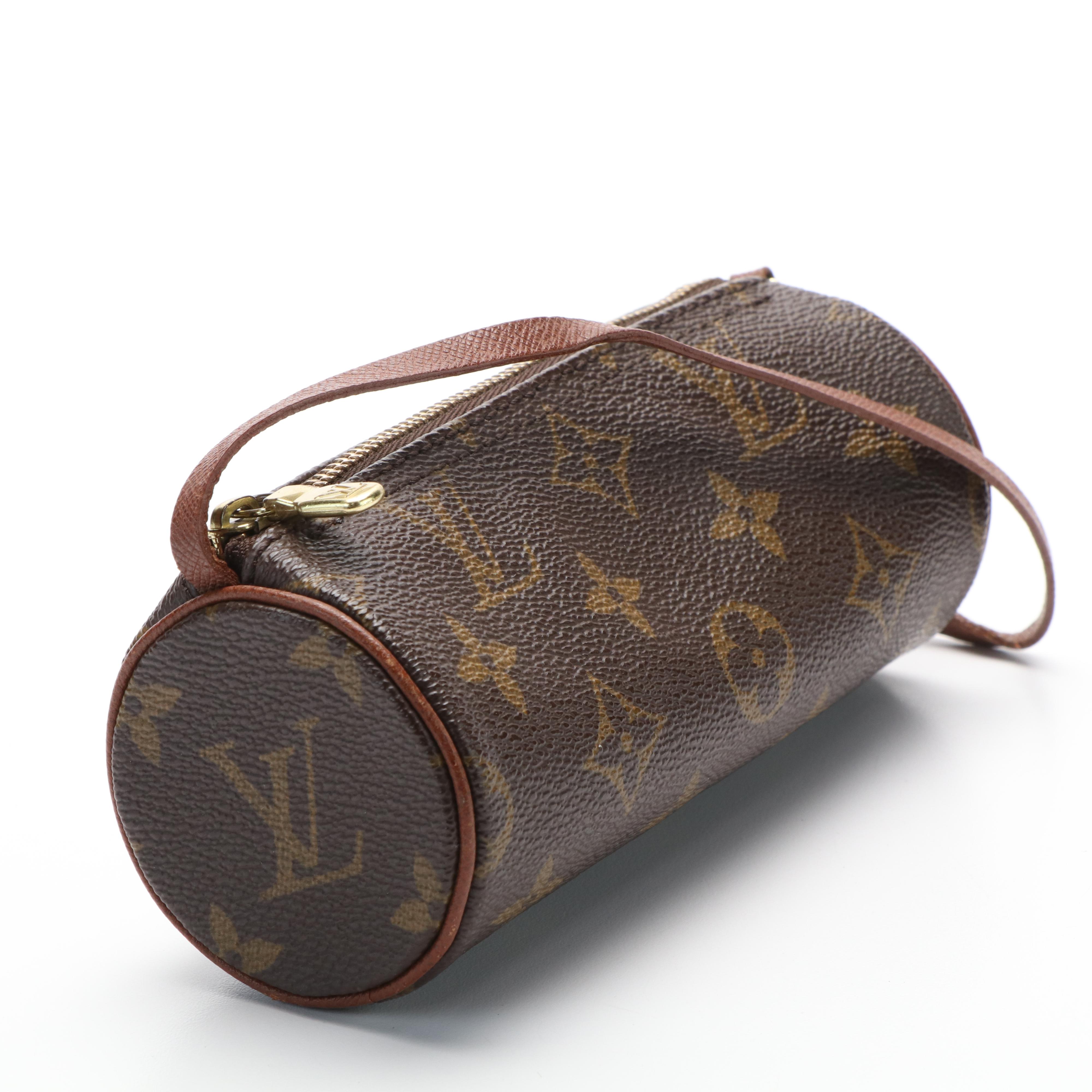 Louis Vuitton Papillon 30 Shoulder Bag in Monogram Canvas with Pochette