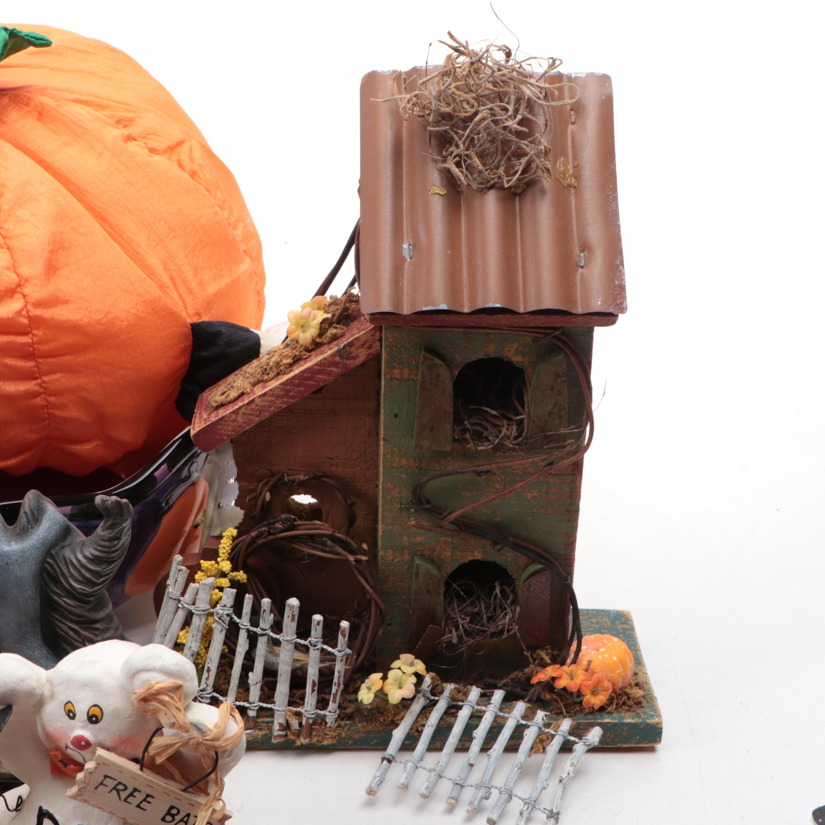 Halloween Wall Hangings and Other Decorations