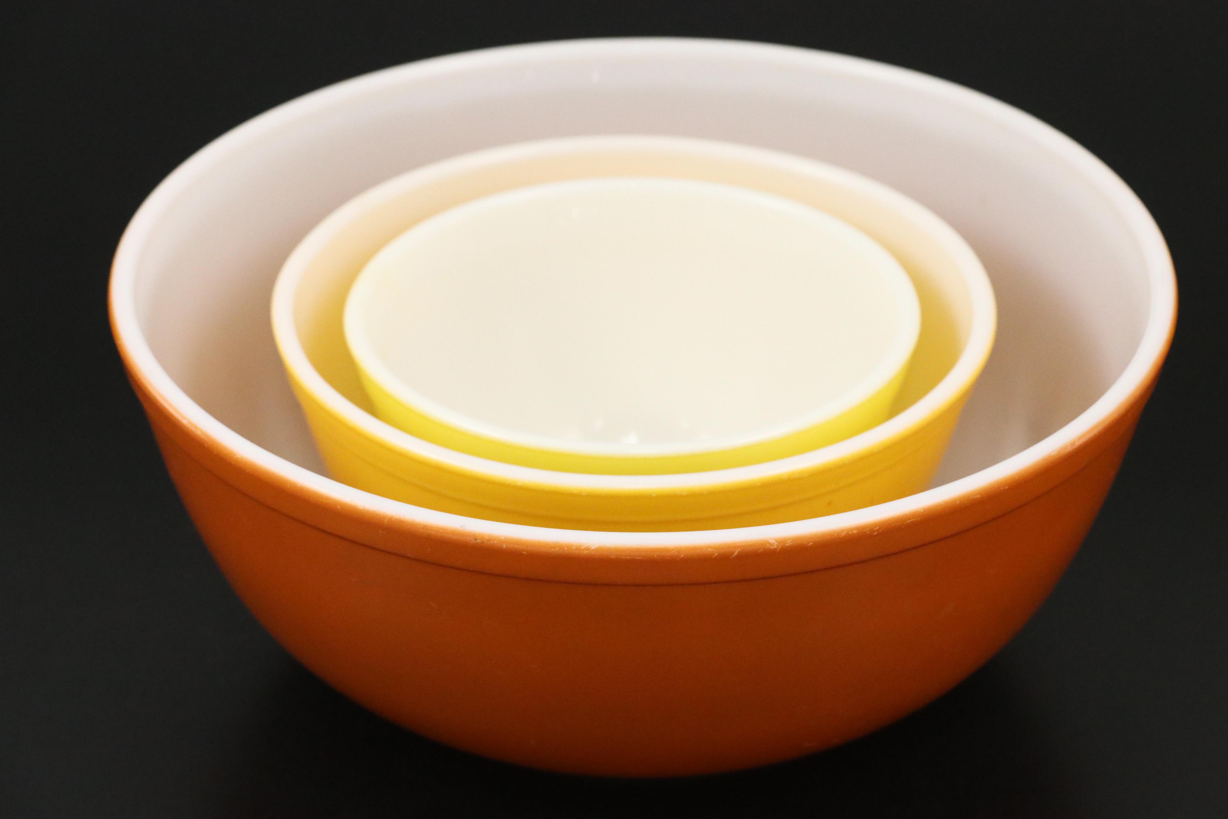 Pyrex Glass Mixing Bowls with Fire-King Glass Measuring Cup