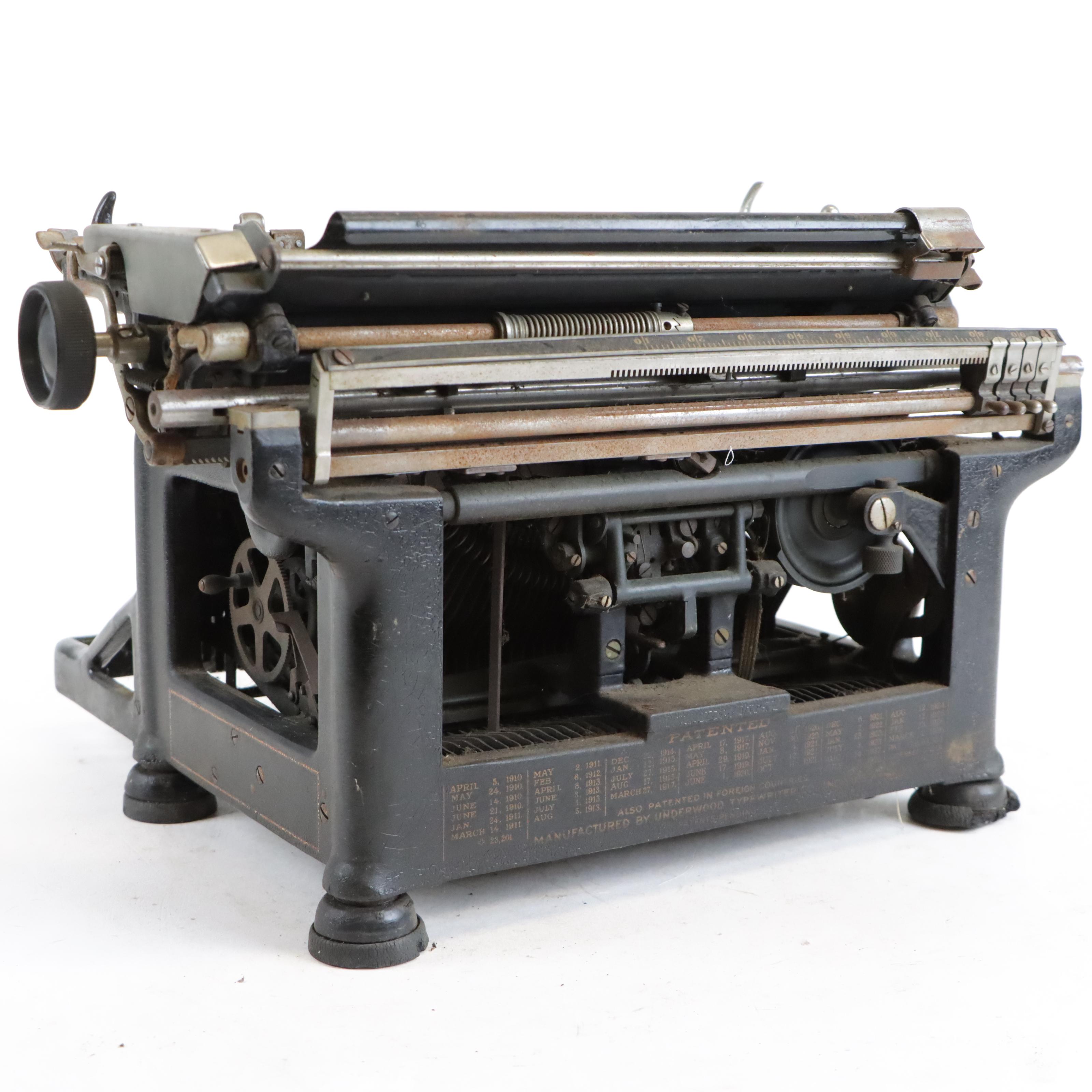 Underwood Typewriter, 1920s