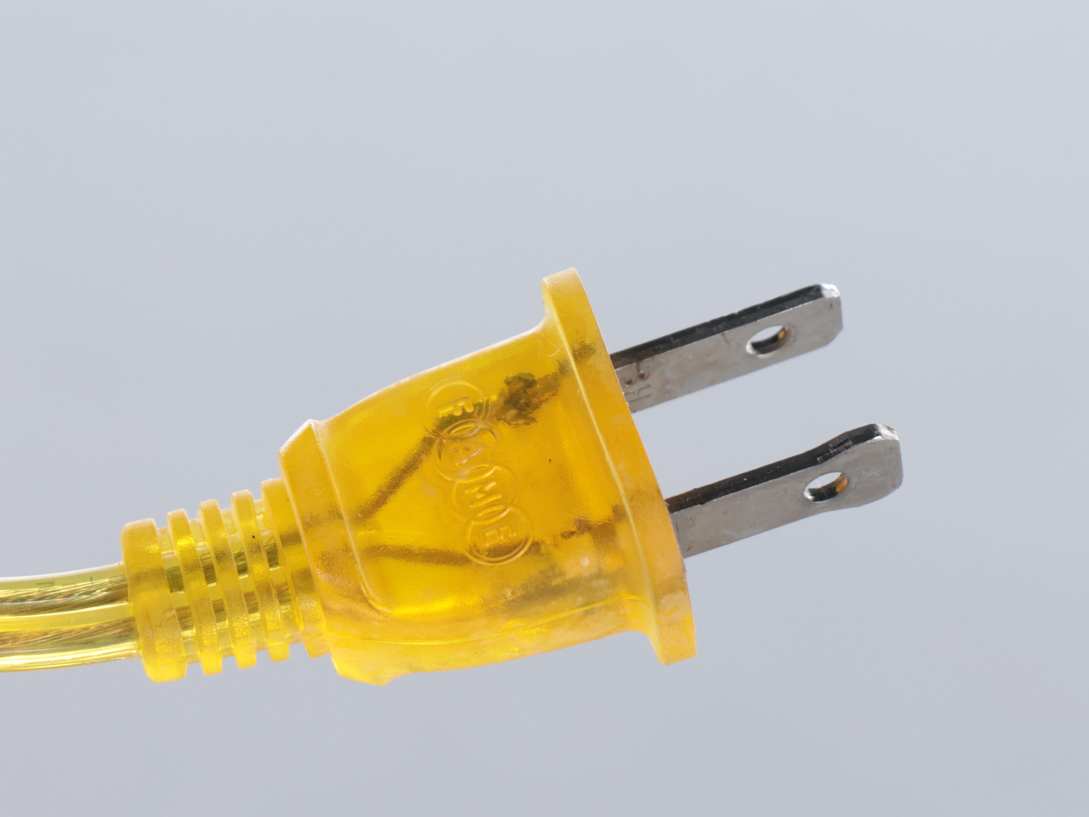 Ralph Lauren Chinese Porcelain Oxblood Vase Lamp with Pleated Shade