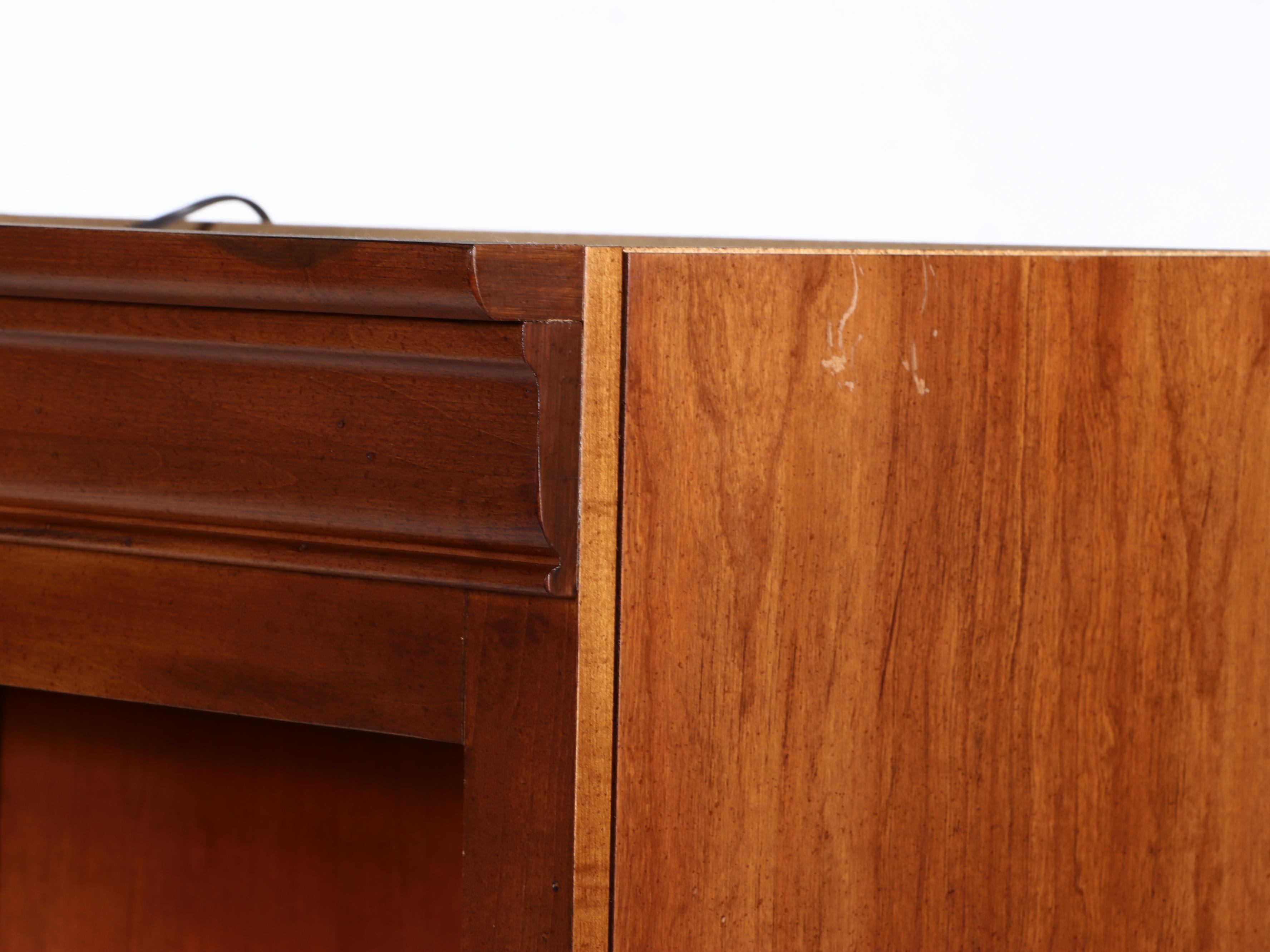 Hooker Furniture Louis Philippe Style Cherrywood and Maple Display Cabinet