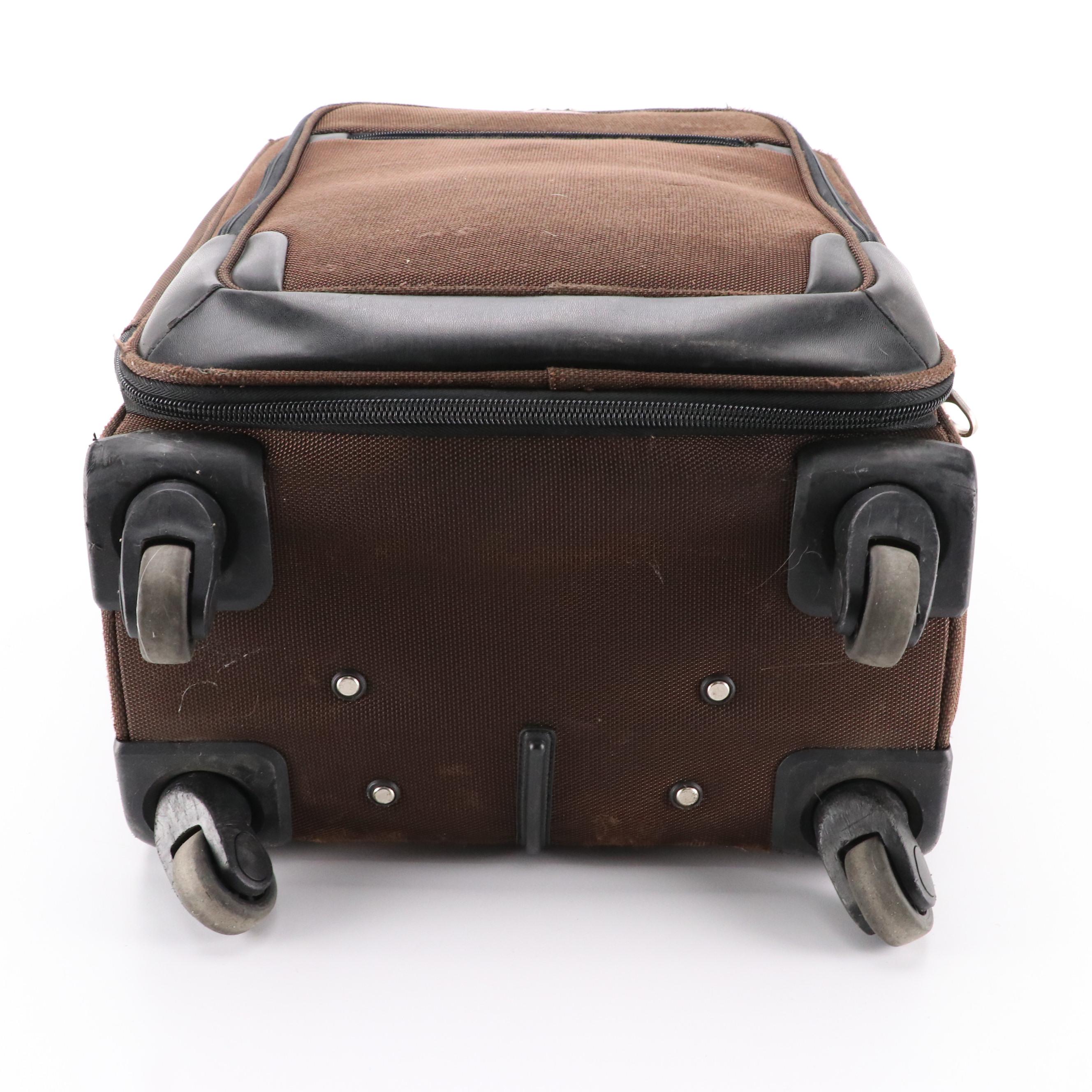 Samsonite 24" Softside Expandable Spinner Suitcase