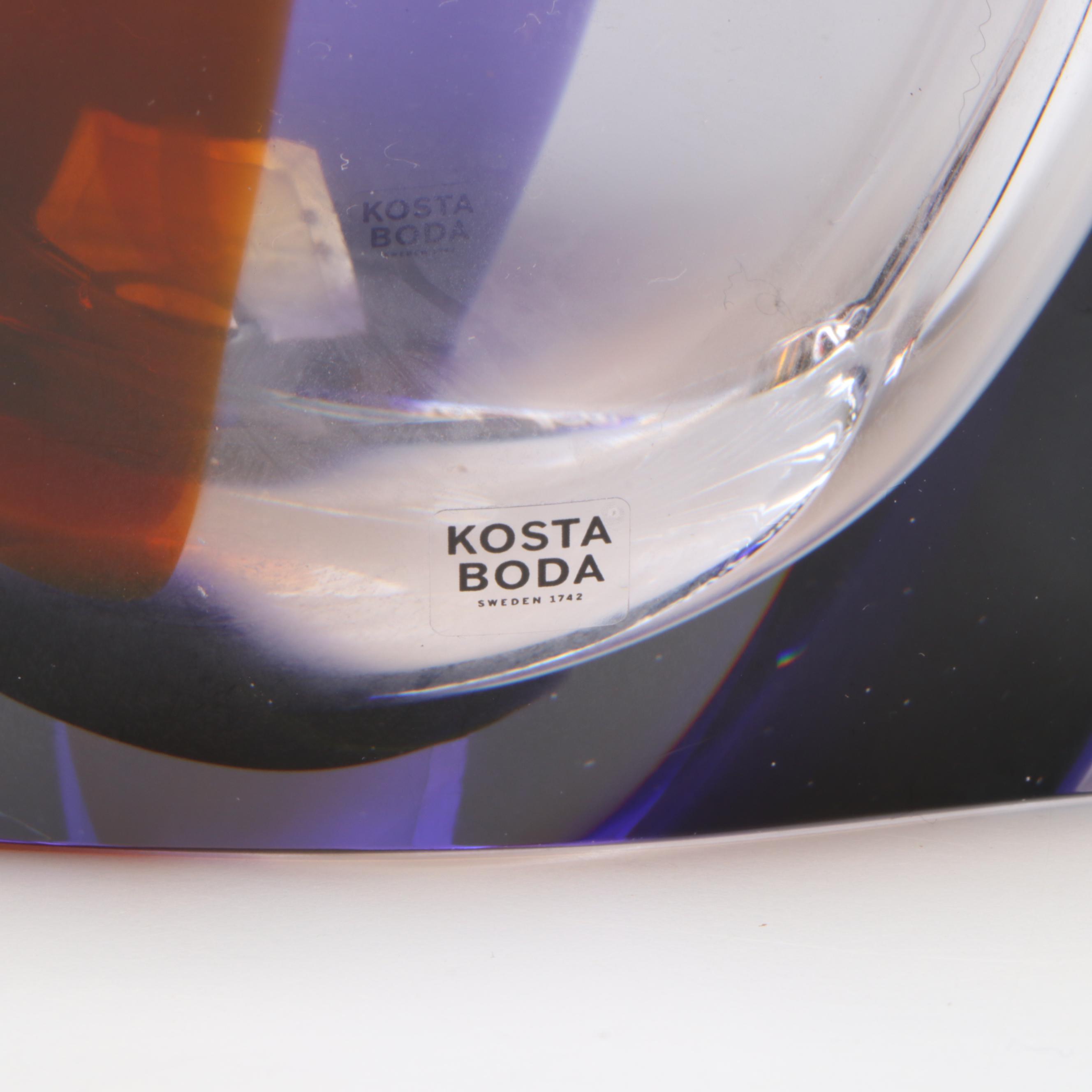 Göran Wärff for Kosta Boda "Orchid" Lilac and Amber Art Glass Vase