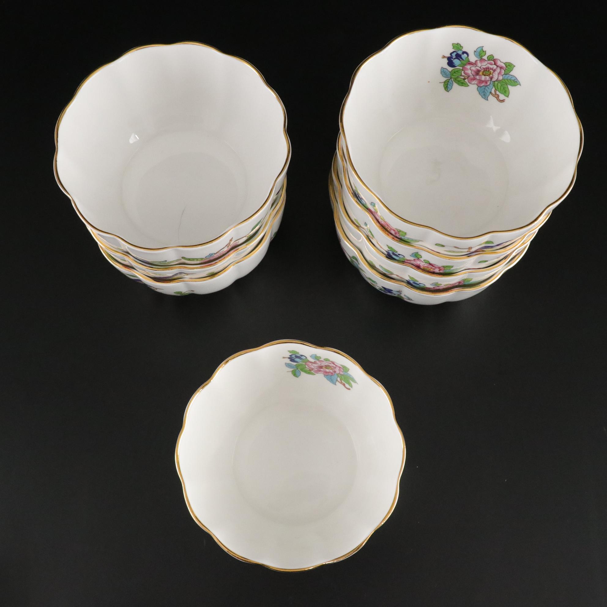 Aynsley "Pembroke" Bone China Dinner Service, Late 20th Century